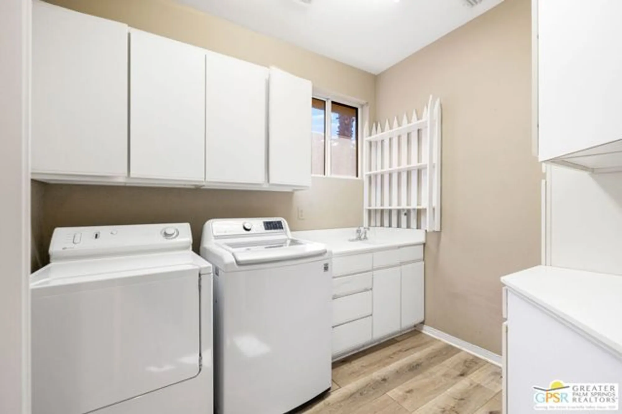 Property Slideshow image 35 of 42 | 39362 blossom cir, Palm Desert, CA, 92211