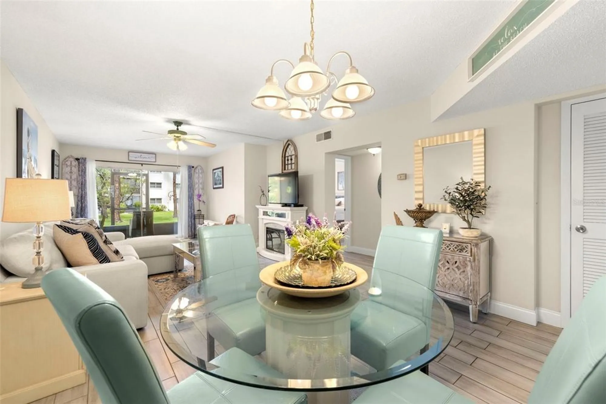 Property Slideshow image 3 of 56 | 1370 heather ridge blvd apt 105, Dunedin, FL, 34698