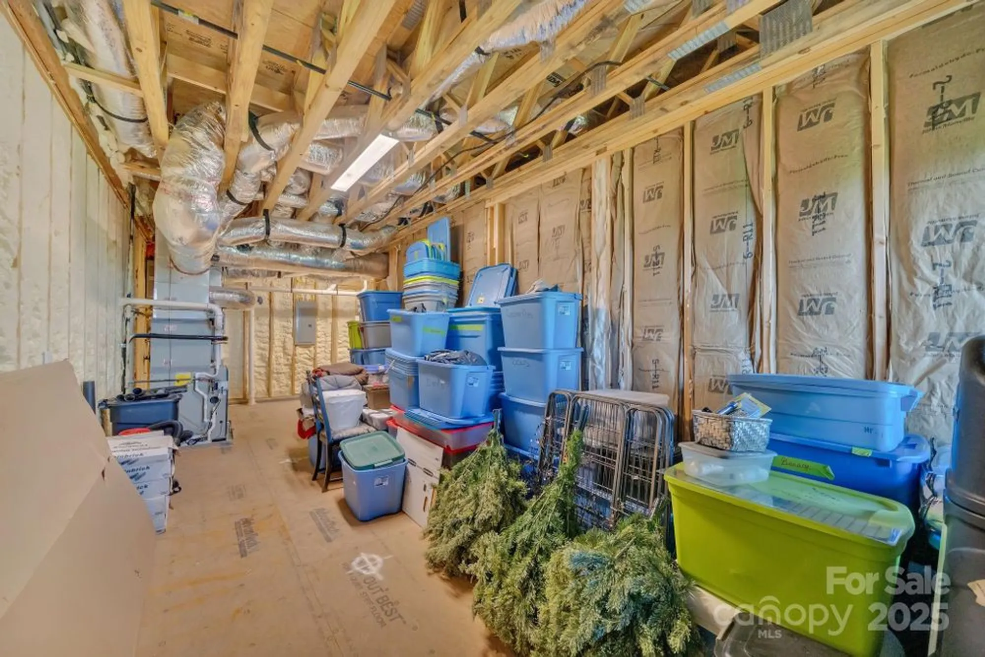 Property Slideshow image 40 of 48 | 36 northland ct, Flat Rock, NC, 28731