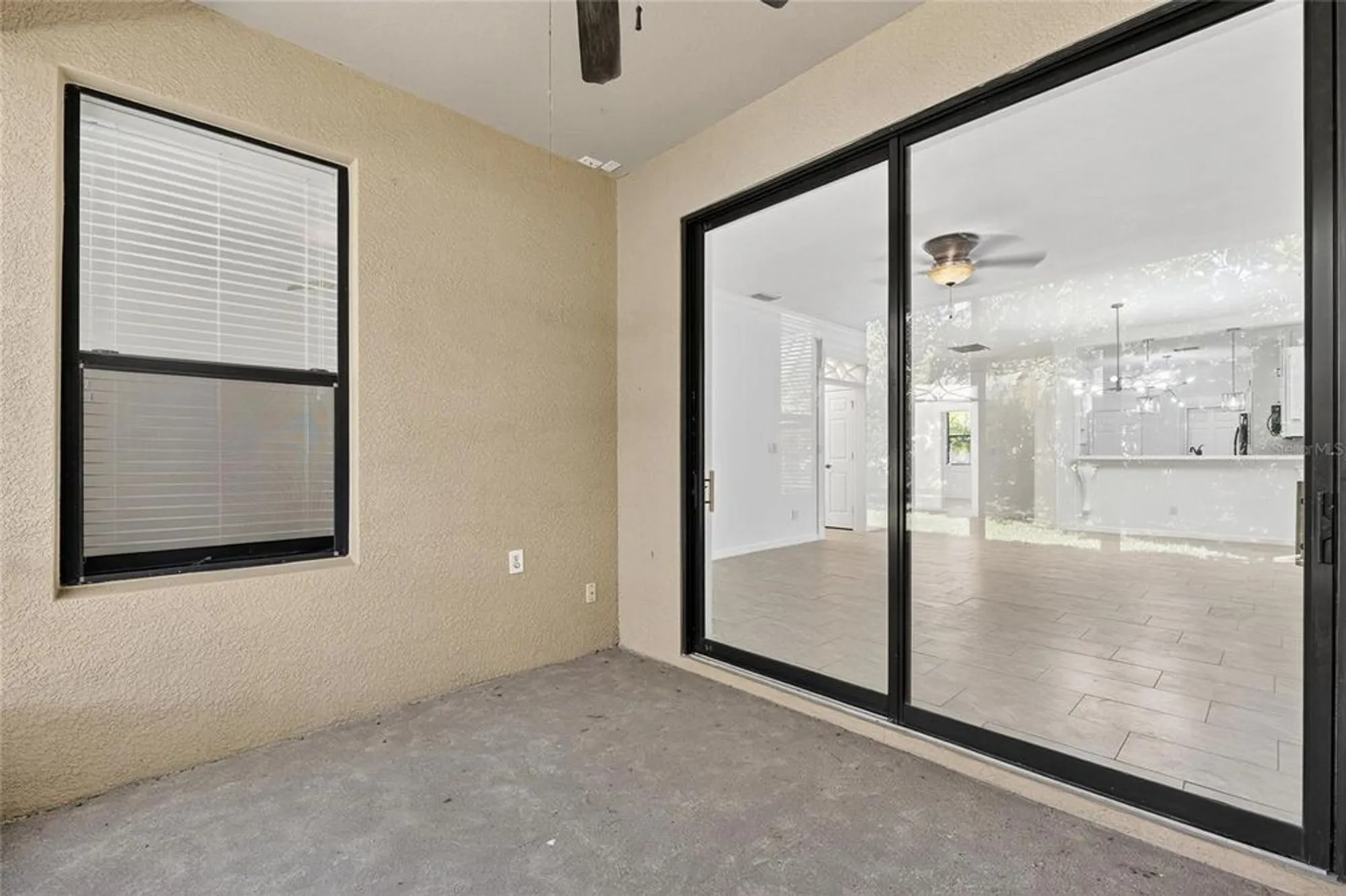 Property Slideshow image 16 of 36 | 329 seneca falls dr, Apollo Beach, FL, 33572