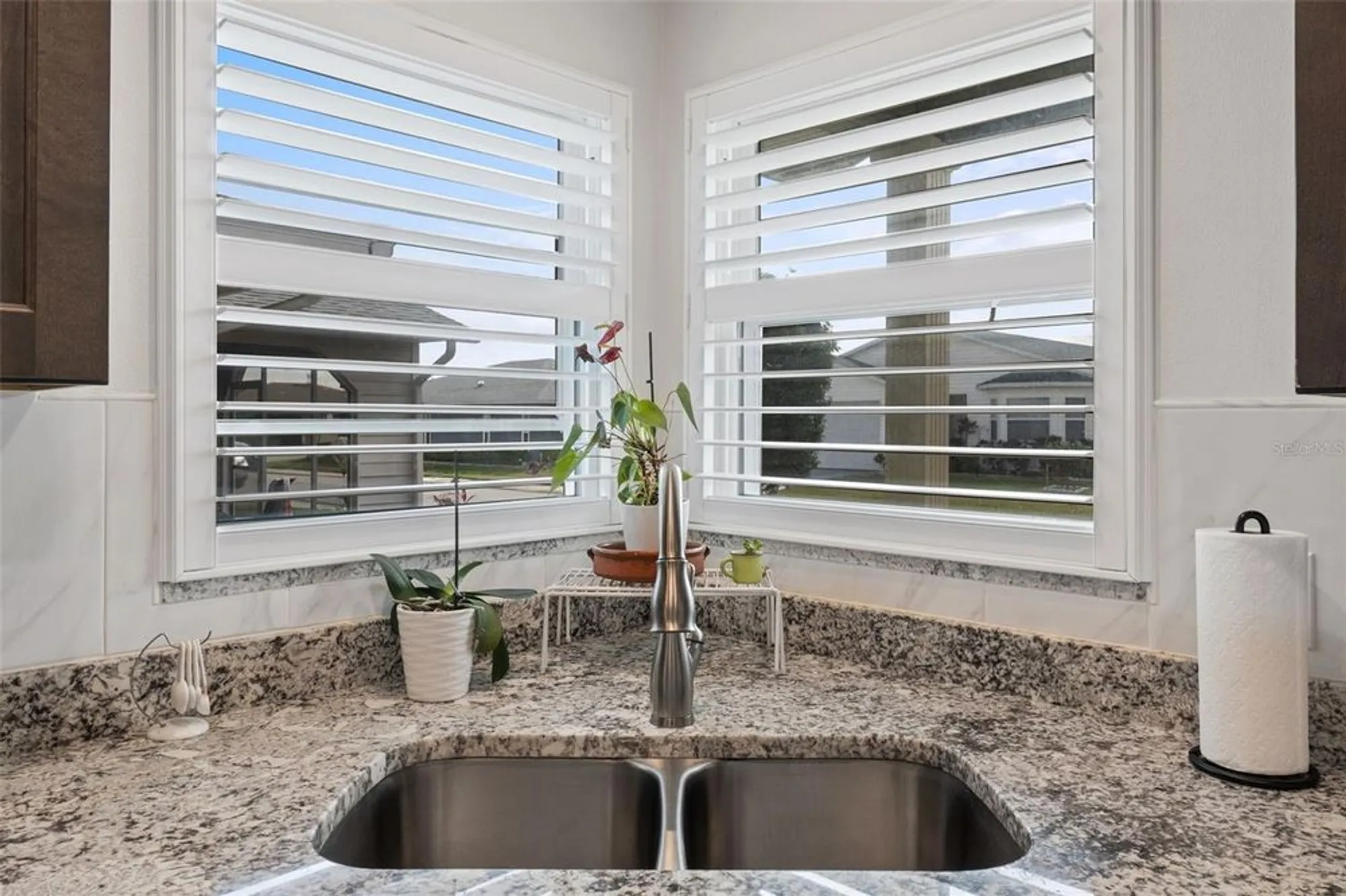 Property Slideshow image 12 of 49 | 1957 prairie dunes cir, Lakeland, FL, 33810