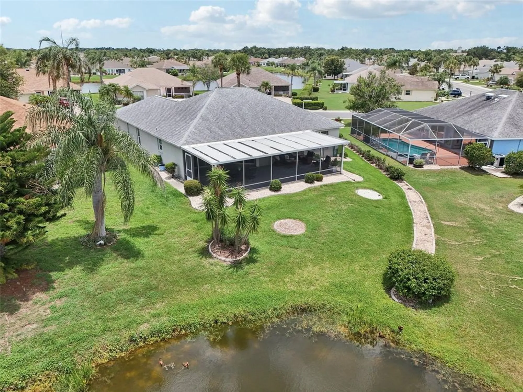 Property Slideshow image 40 of 46 | 2306 emerald lake dr, Sun City Center, FL, 33573