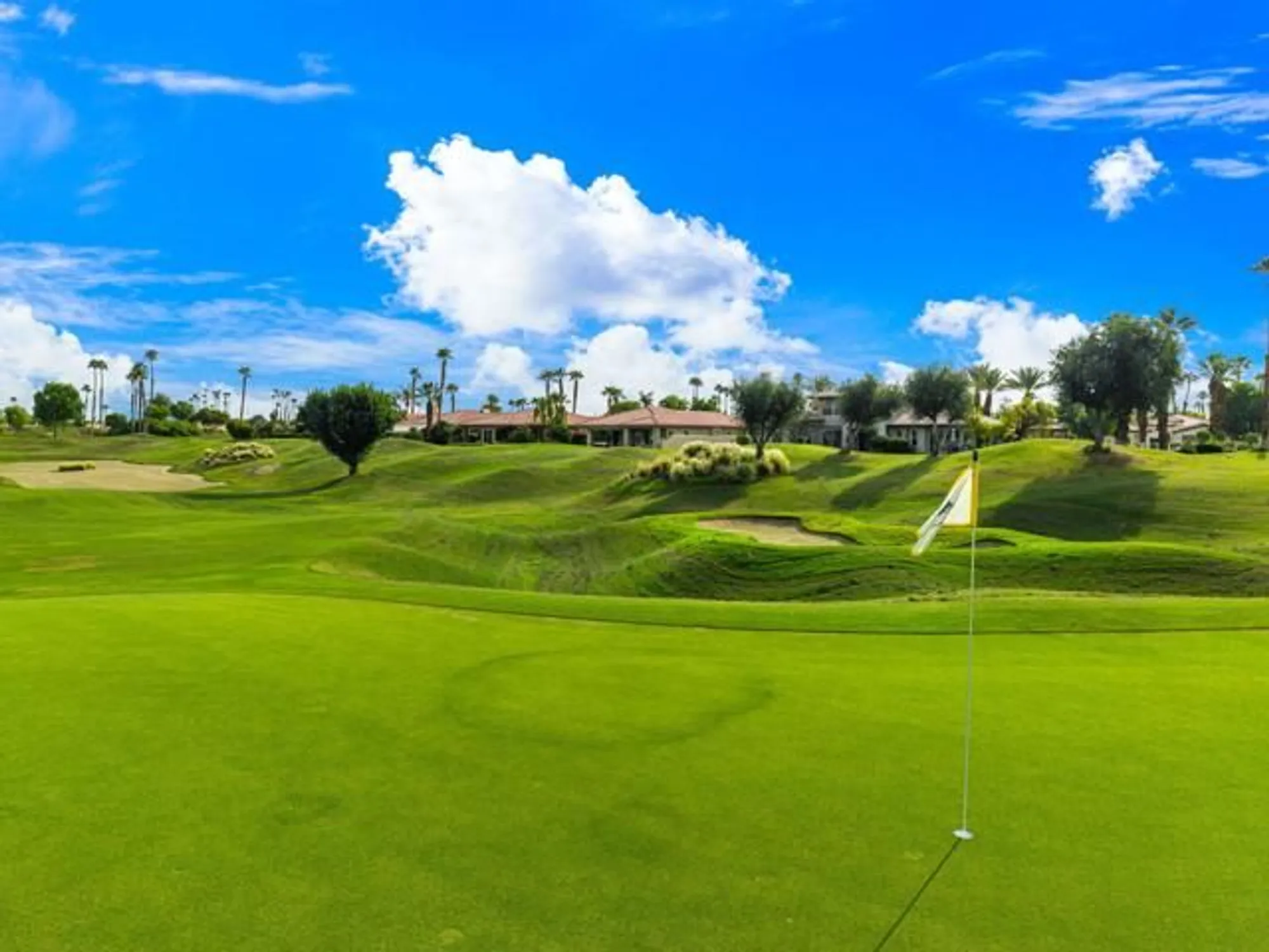 Property Slideshow image 14 of 43 | 55199 laurel vly, La Quinta, CA, 92253