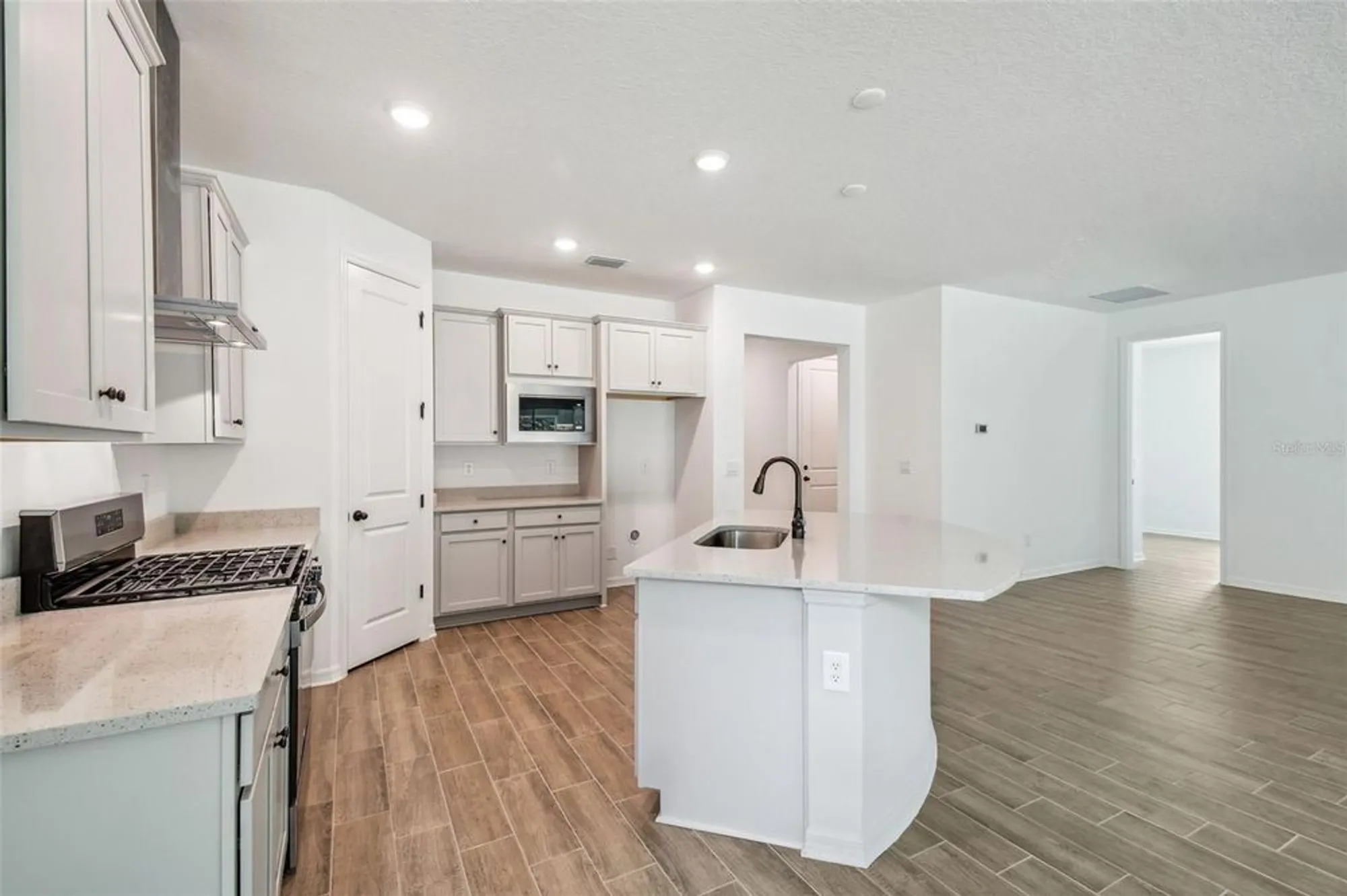 Property Slideshow image 16 of 69 | 19649 fort king run, Brooksville, FL, 34601