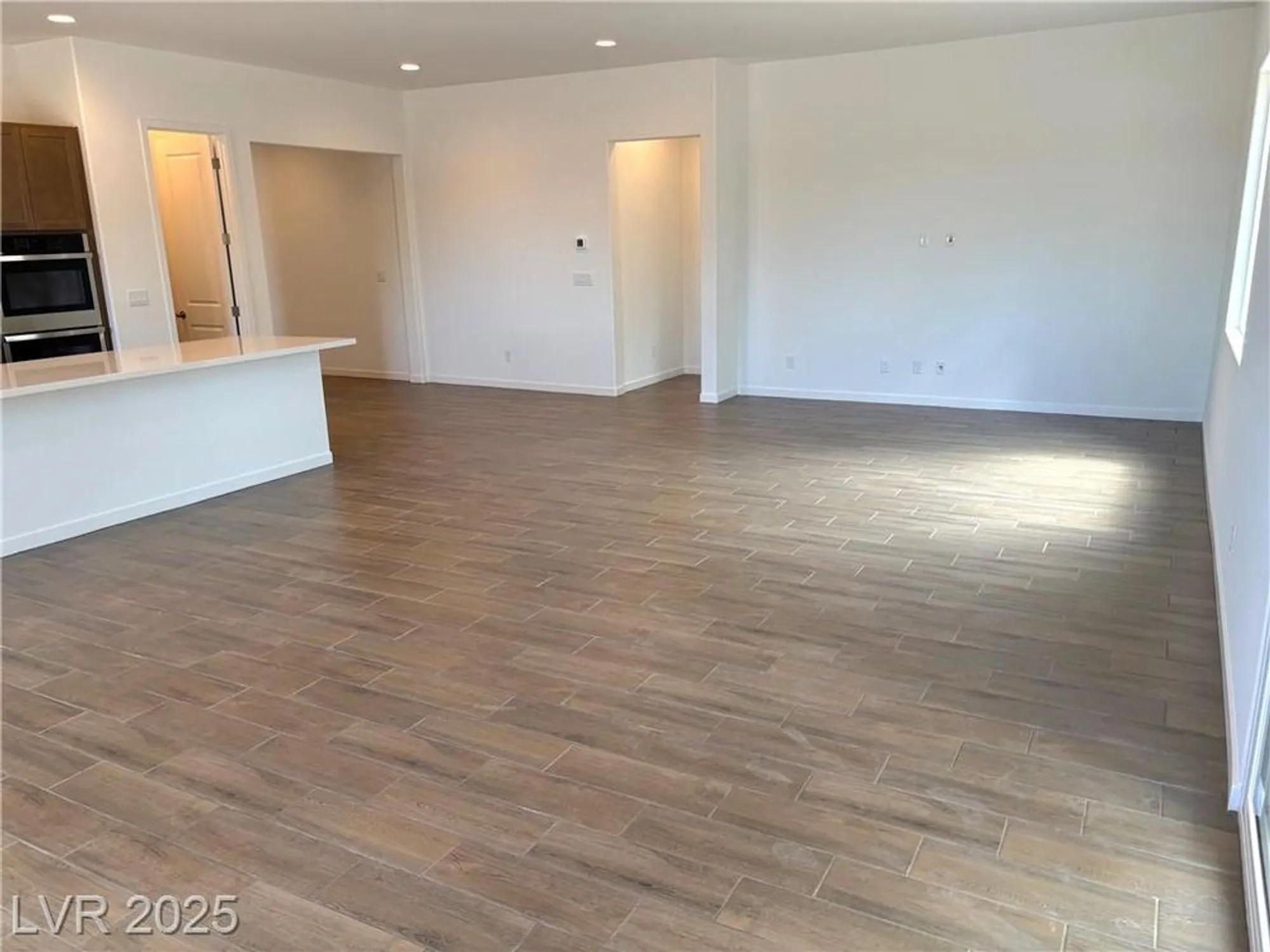 Property Slideshow image 19 of 31 | 5699 e victoria falls dr, Pahrump, NV, 89061