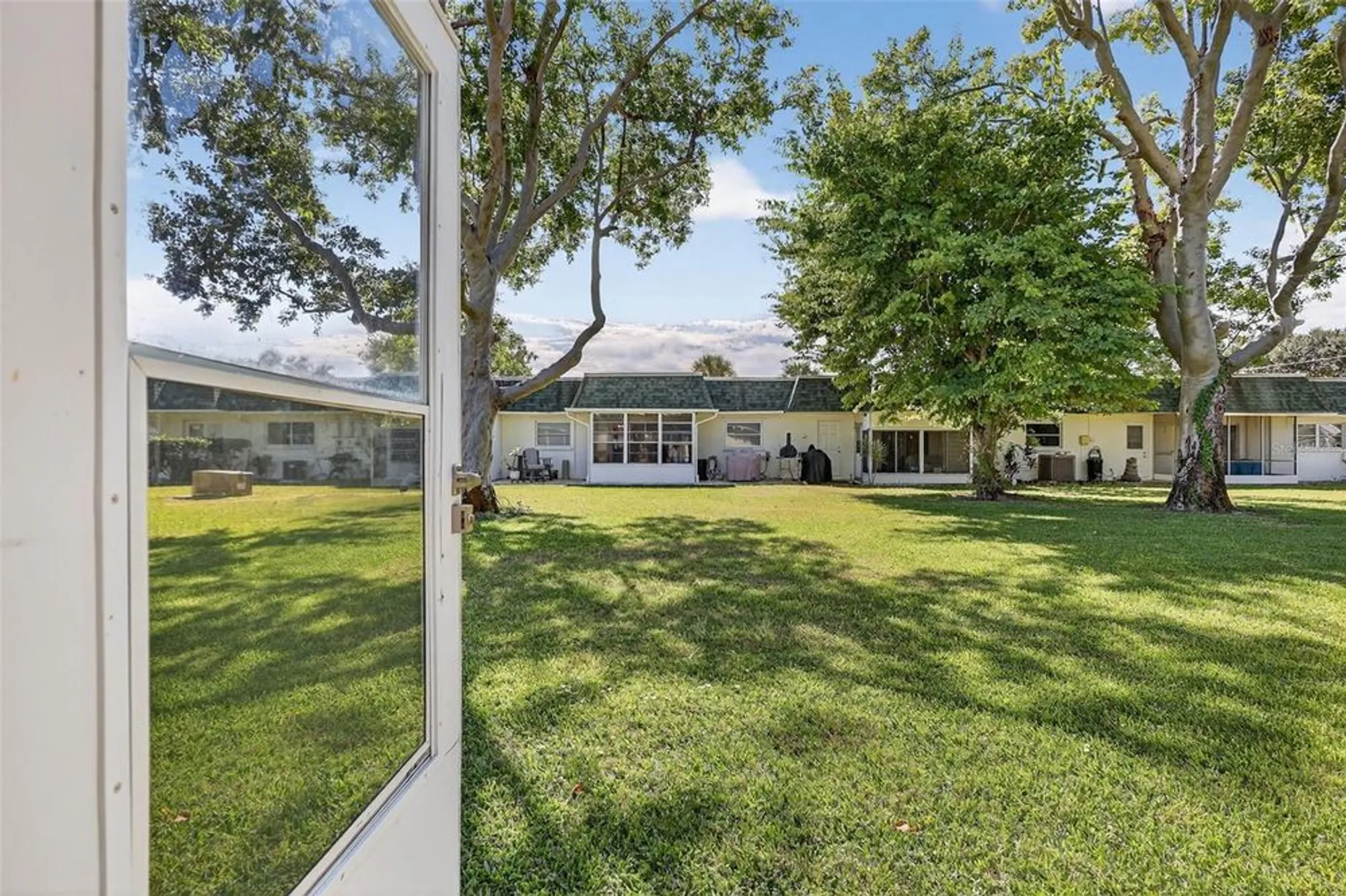 Property Slideshow image 34 of 48 | 4207 34th avenue dr w # 4207, Bradenton, FL, 34205