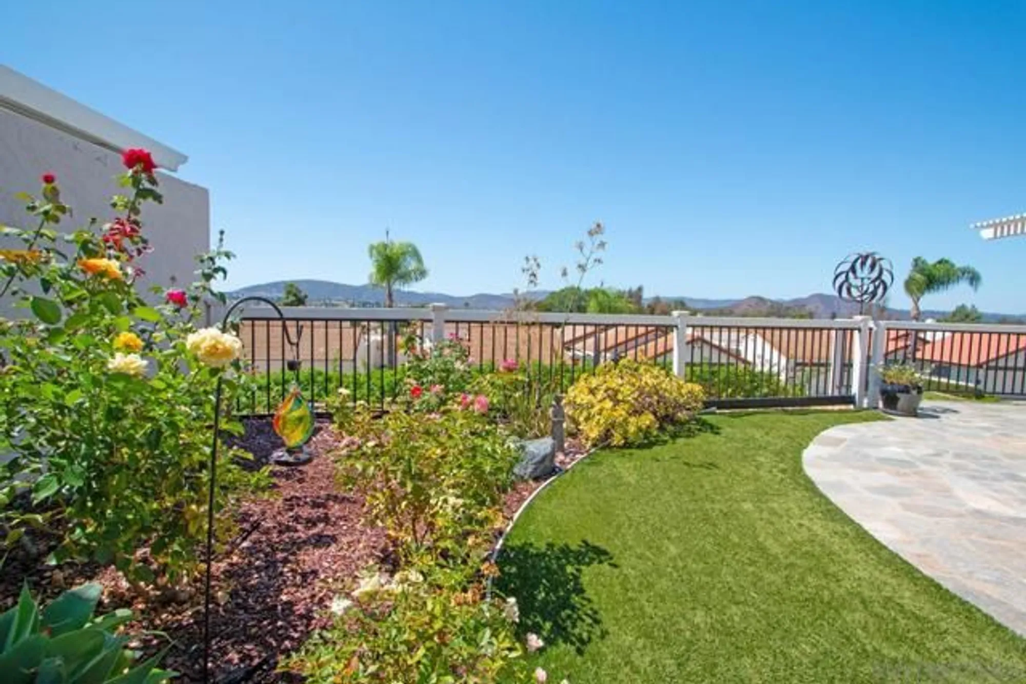 Property Slideshow image 24 of 41 | 17762 plaza acosta, San Diego, CA, 92128