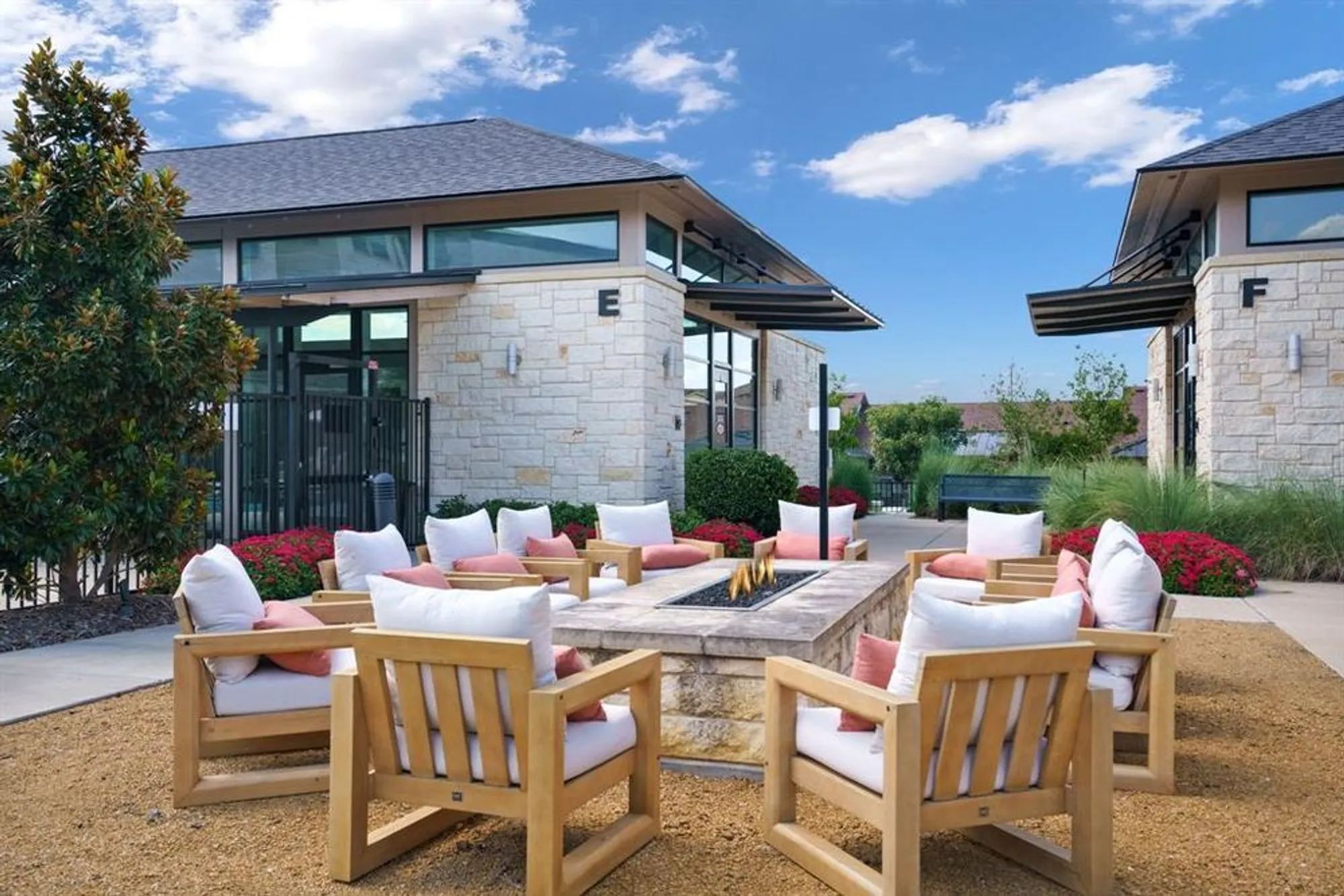 Property Slideshow image 29 of 35 | 651 n watters rd apt 1101, Allen, TX, 75013