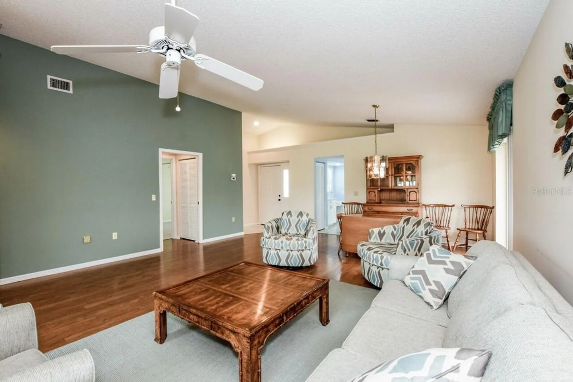 Property Slideshow image 7 of 65 | 702 brightside crescent dr 2, Venice, FL, 34293