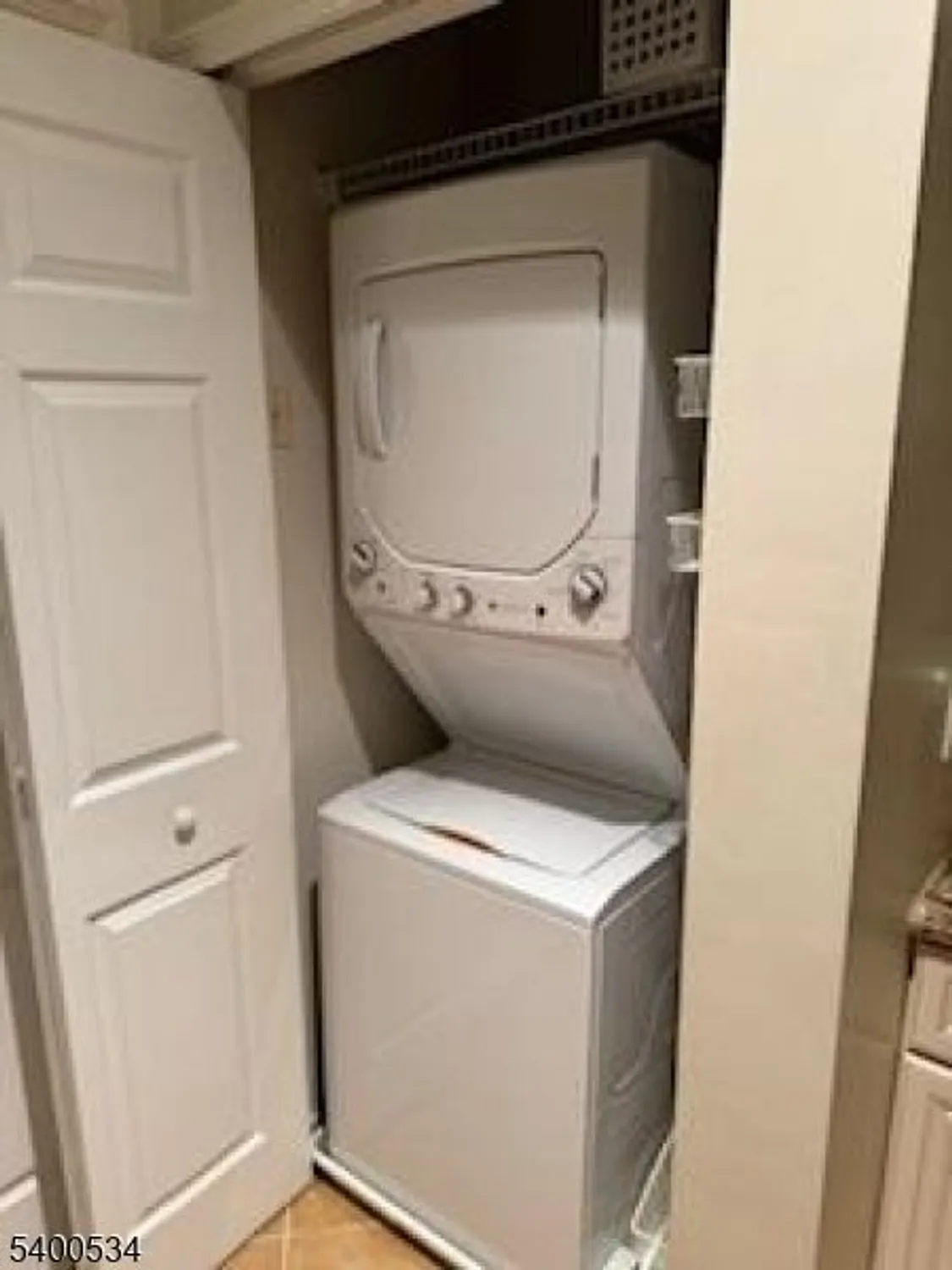 Property Slideshow image 3 of 9 | 4300 cleveland ln, Rockaway Boro, NJ, 07866