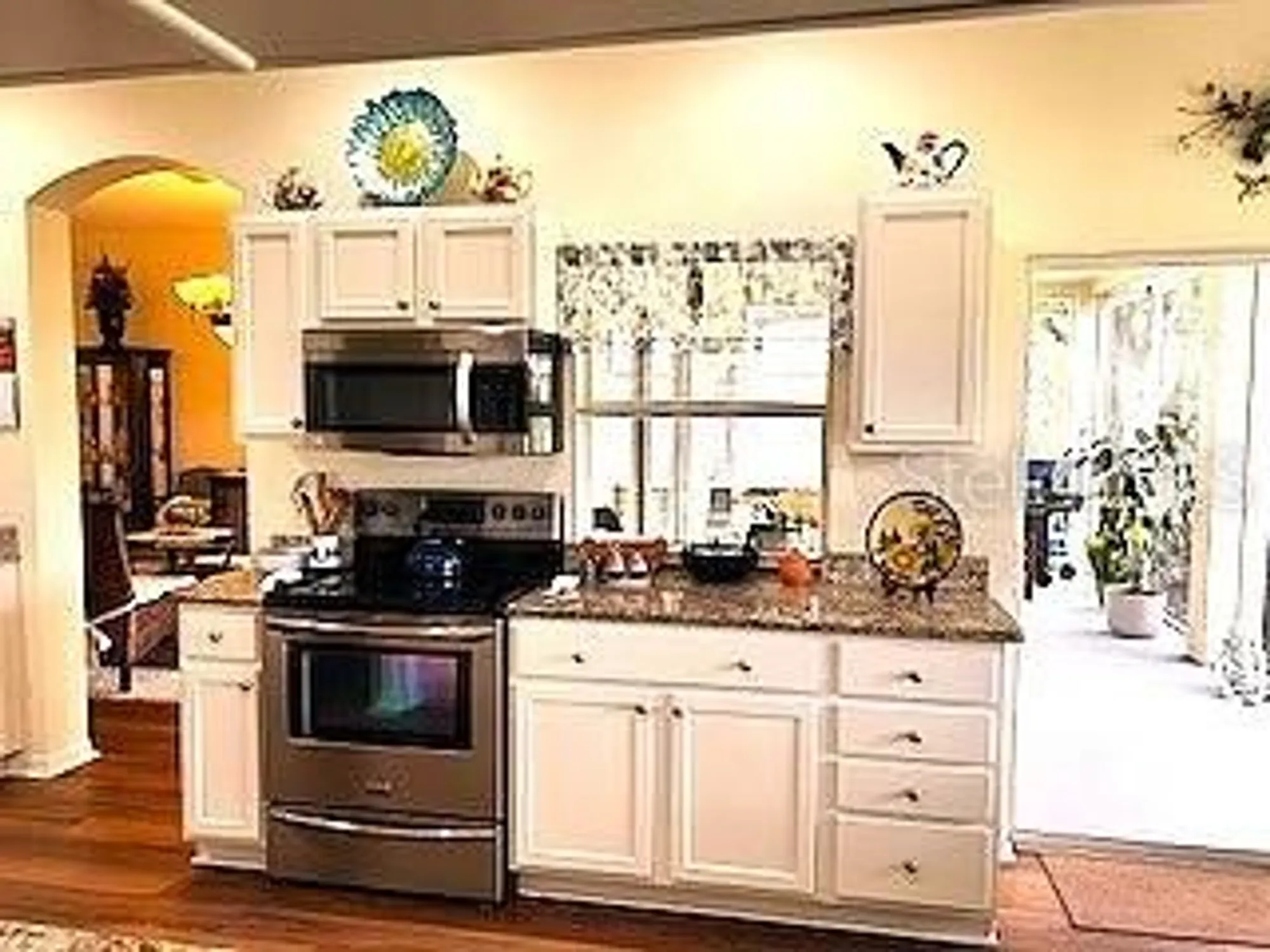 Property Slideshow image 7 of 37 | 11819 scenic hills blvd, Hudson, FL, 34667