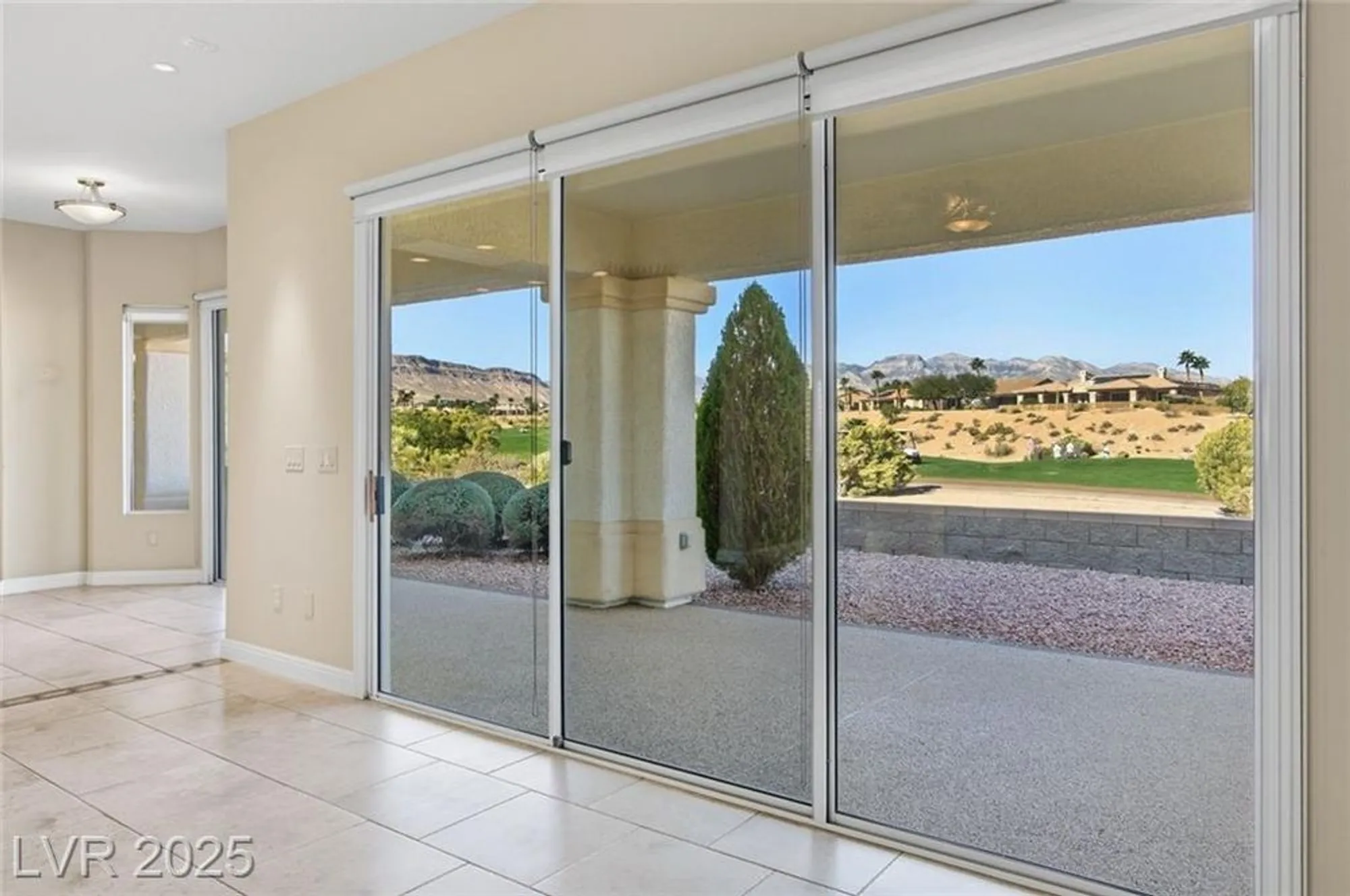 Property Slideshow image 19 of 84 | 10286 rio de thule ln, Las Vegas, NV, 89135