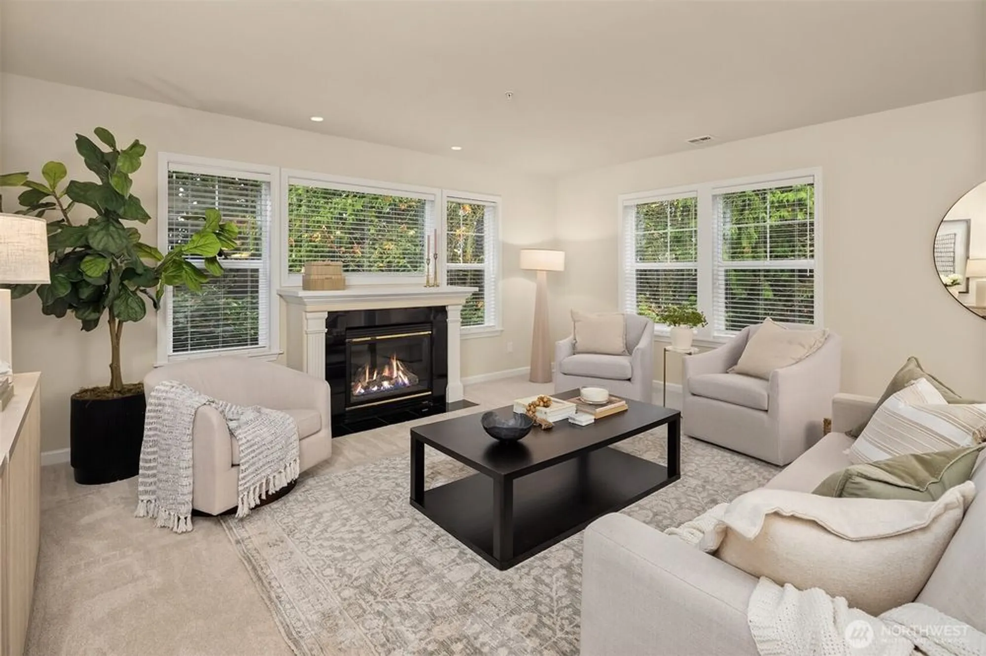 Property Slideshow image 6 of 40 | 4535 providence point pl 103, Issaquah, WA, 98029