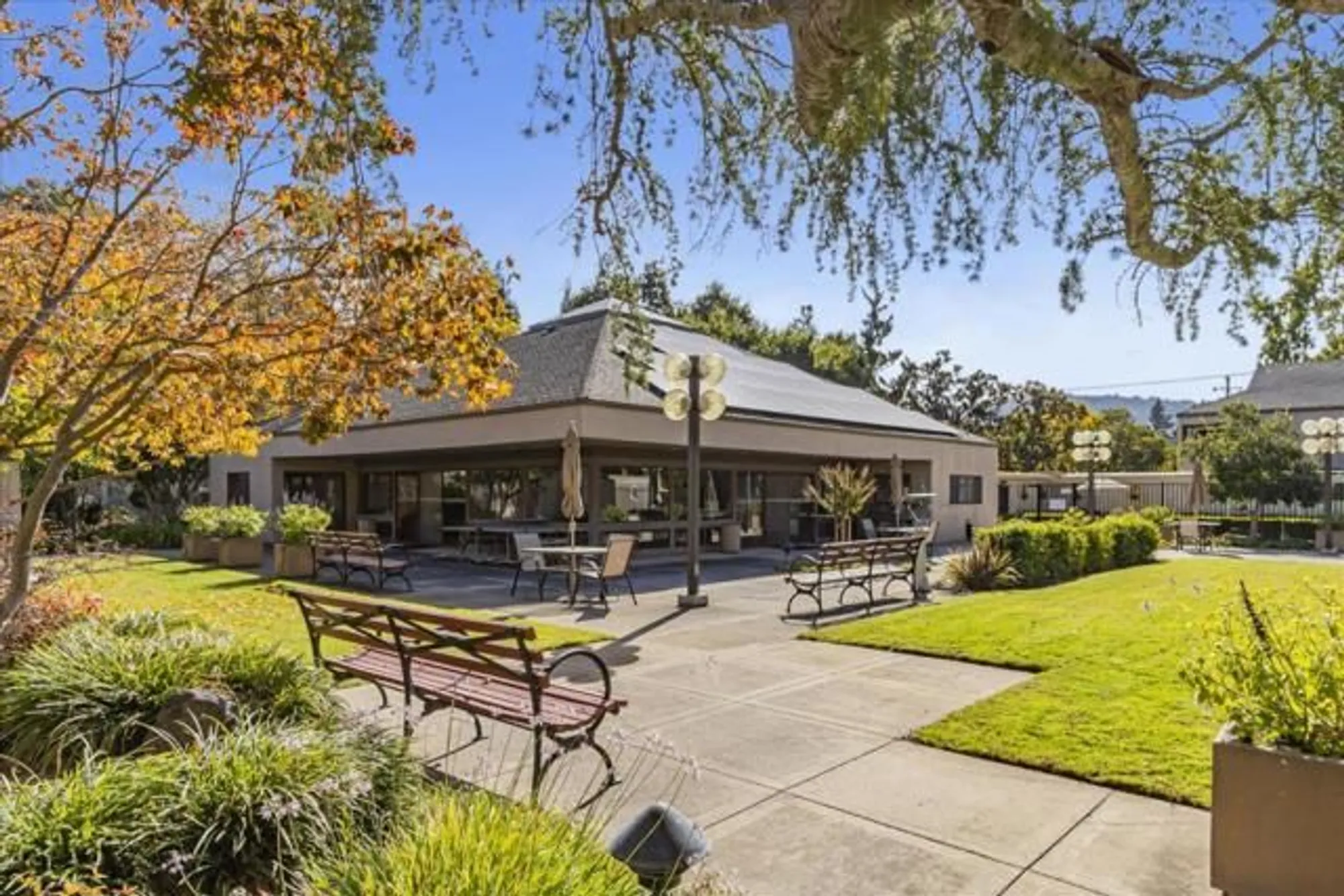 Property Slideshow image 37 of 41 | 443 alberto way b115, Los Gatos, CA, 95032