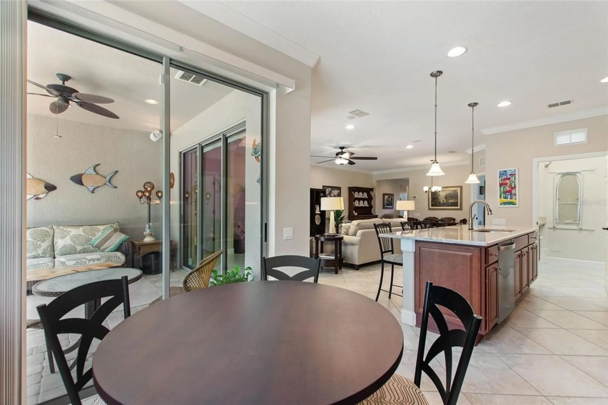 Property Slideshow image 27 of 67 | 224 granada ln, Davenport, FL, 33837
