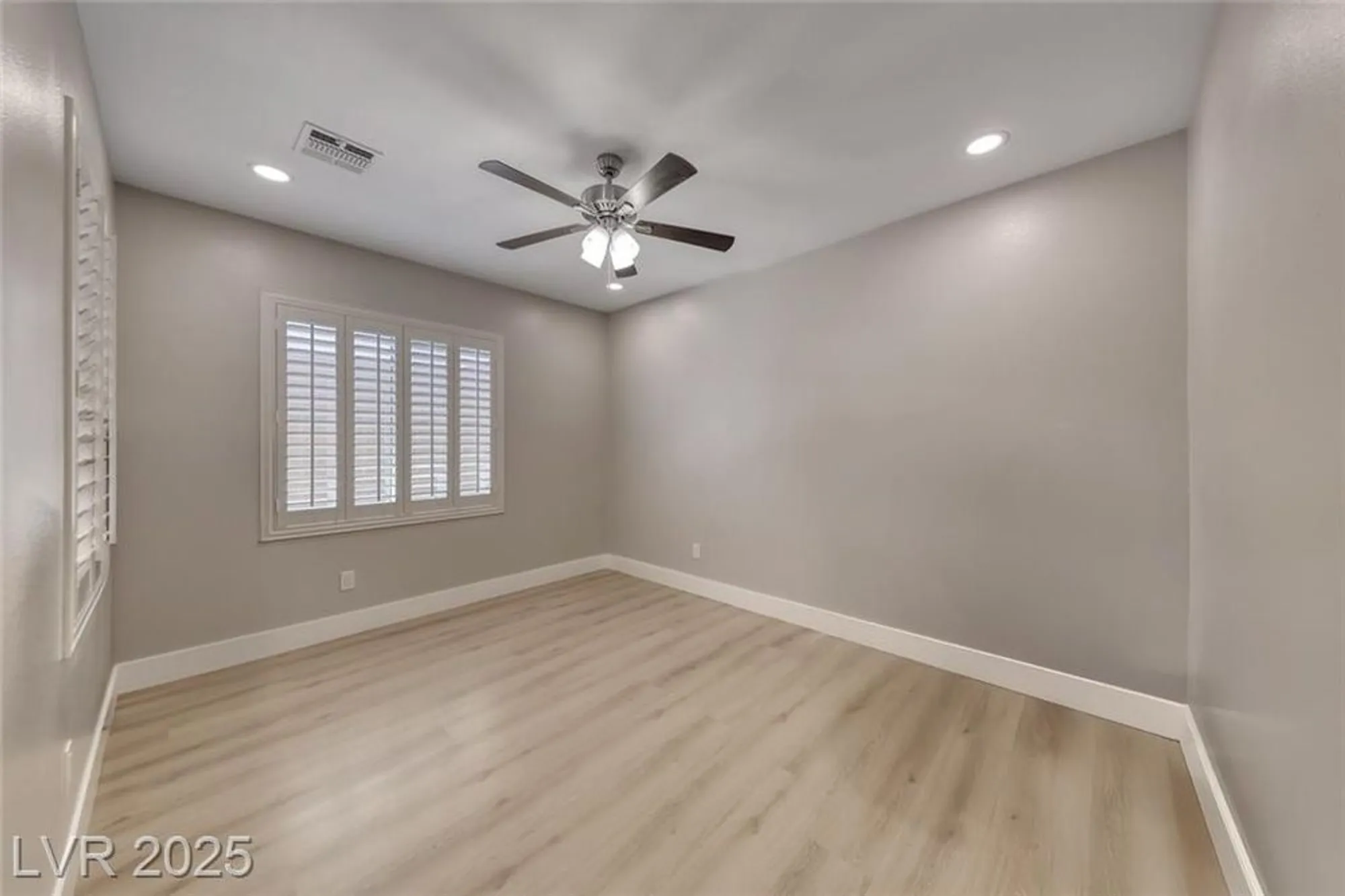 Property Slideshow image 42 of 50 | 3001 walnut park ct, Henderson, NV, 89052