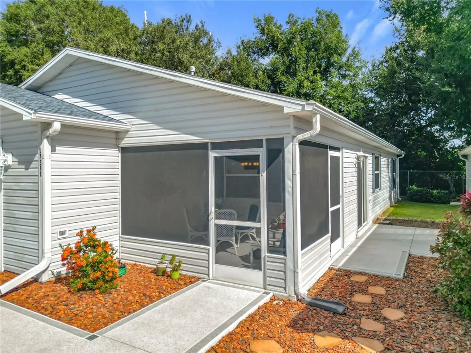 Property Slideshow image 5 of 45 | 17271 se 93rd demoss ct, The Villages, FL, 32162