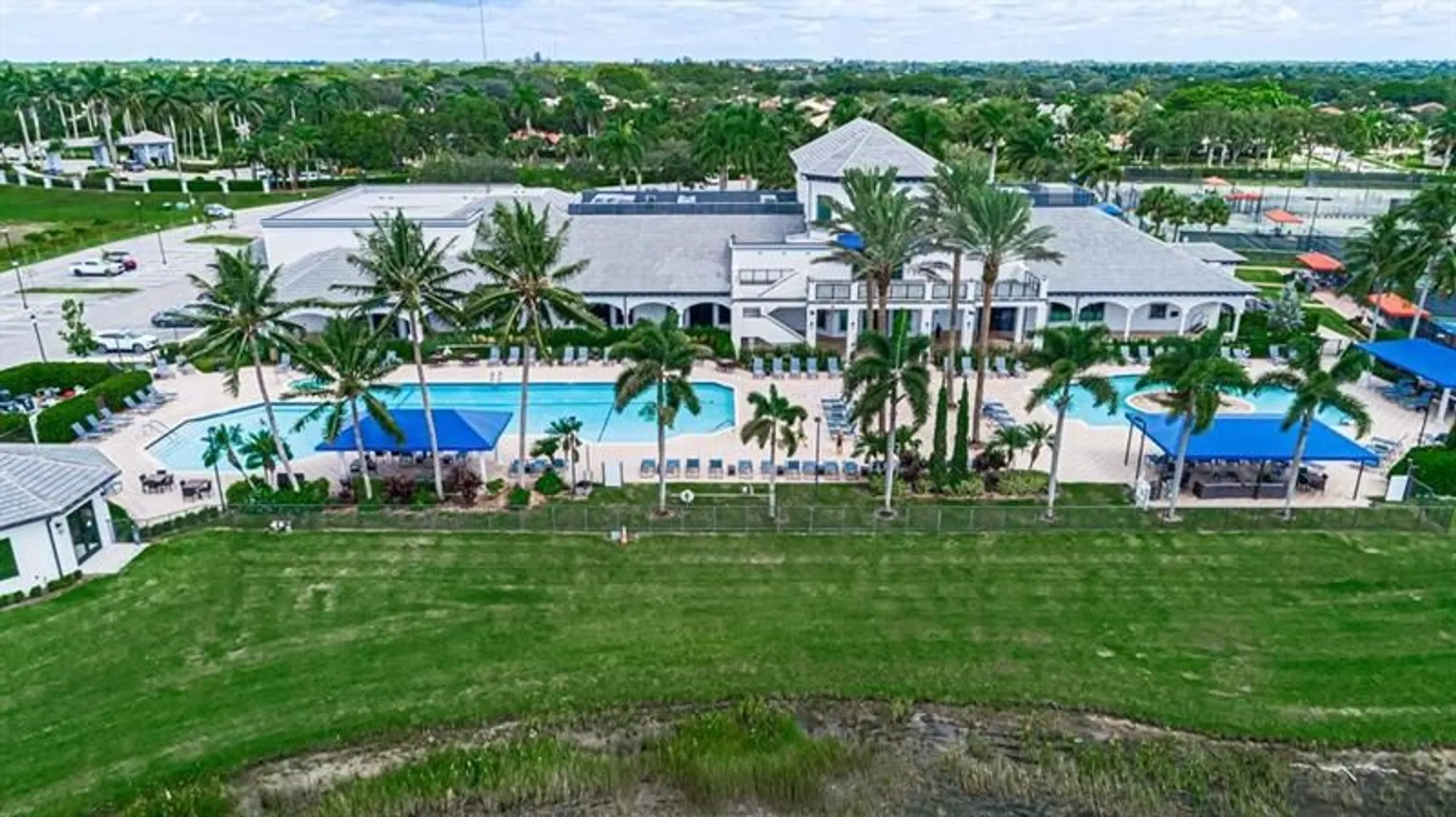 Property Slideshow image 36 of 62 | 8402 logia cir, Boynton Beach, FL, 33472