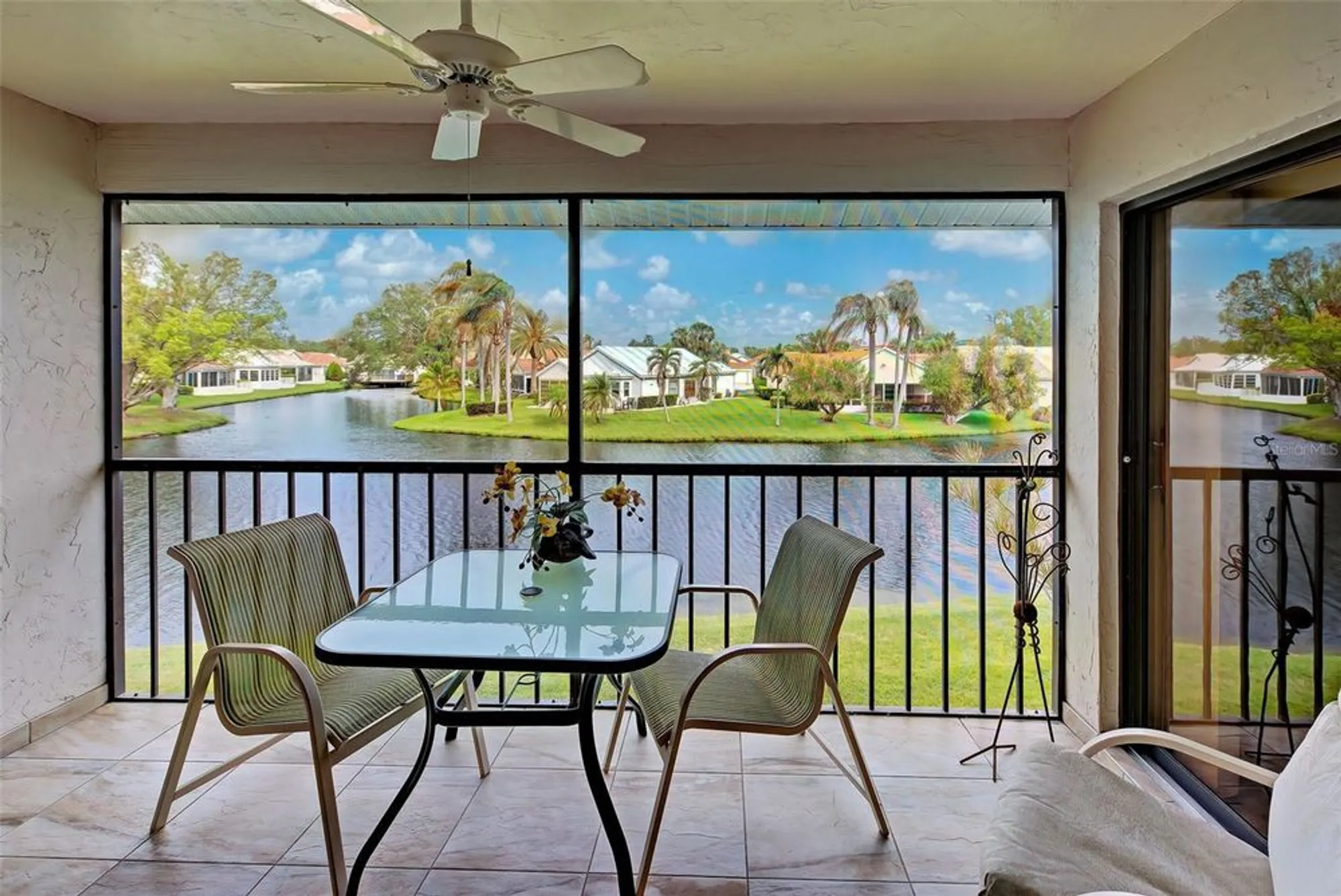 Property Slideshow image 13 of 44 | 1100 capri isles blvd 324, Venice, FL, 34292