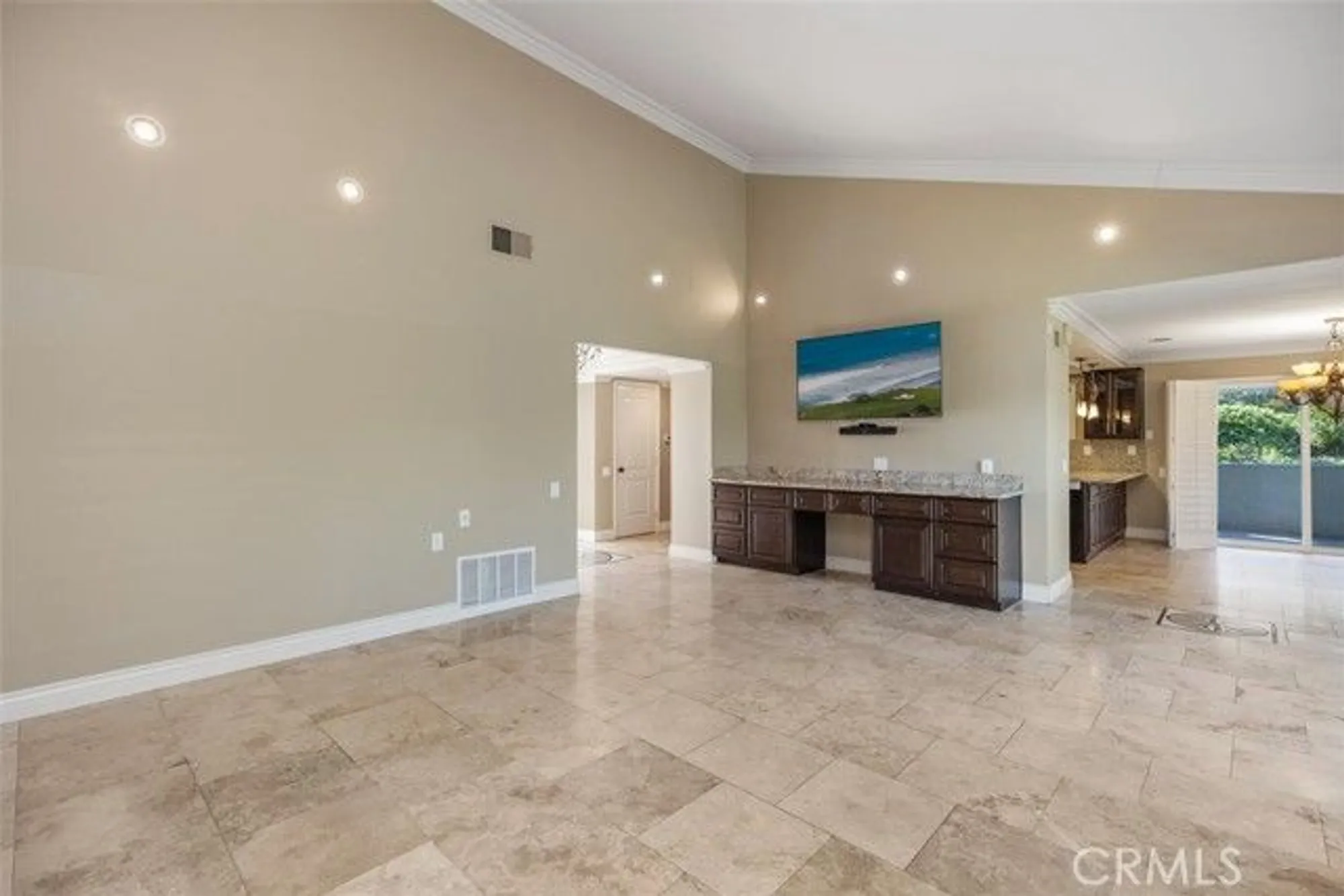 Property Slideshow image 14 of 51 | 5011 duverney, Laguna Woods, CA, 92637