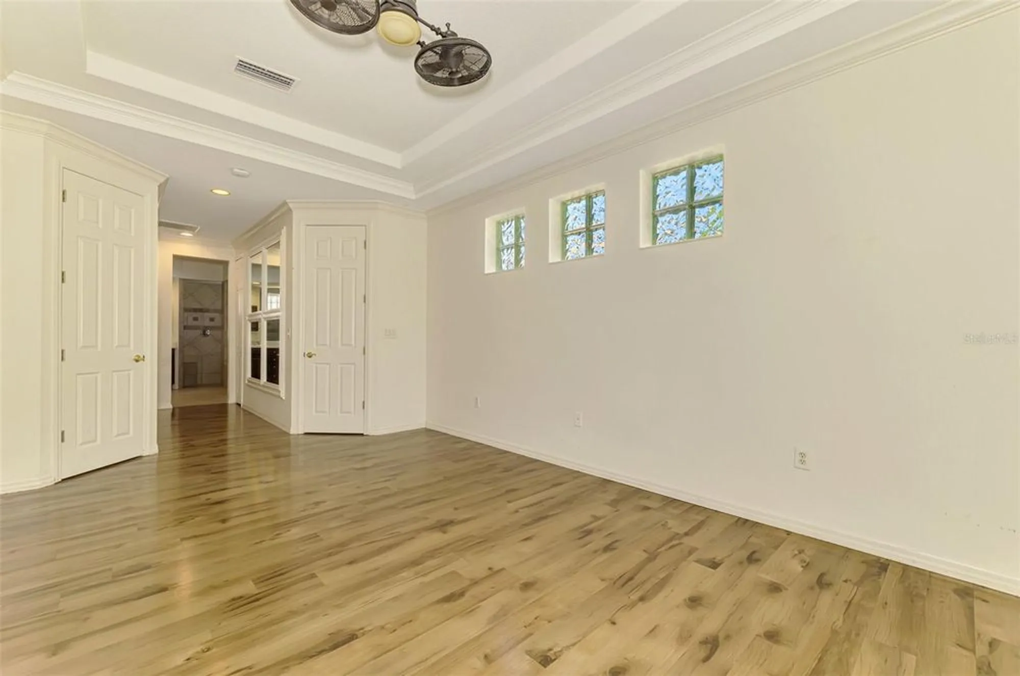 Property Slideshow image 43 of 79 | 4889 carrington cir, Sarasota, FL, 34243