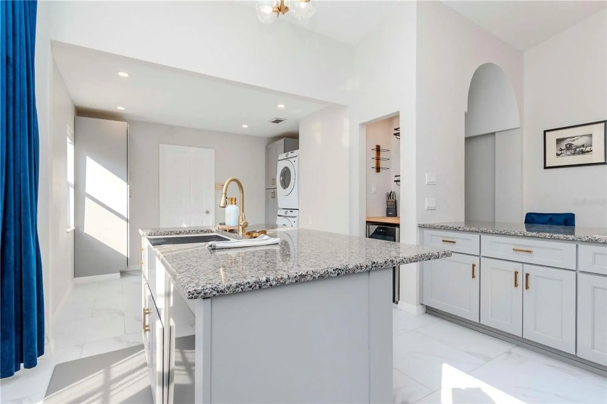 Property Slideshow image 12 of 48 | 9376 french quarters cir, Weeki Wachee, FL, 34613