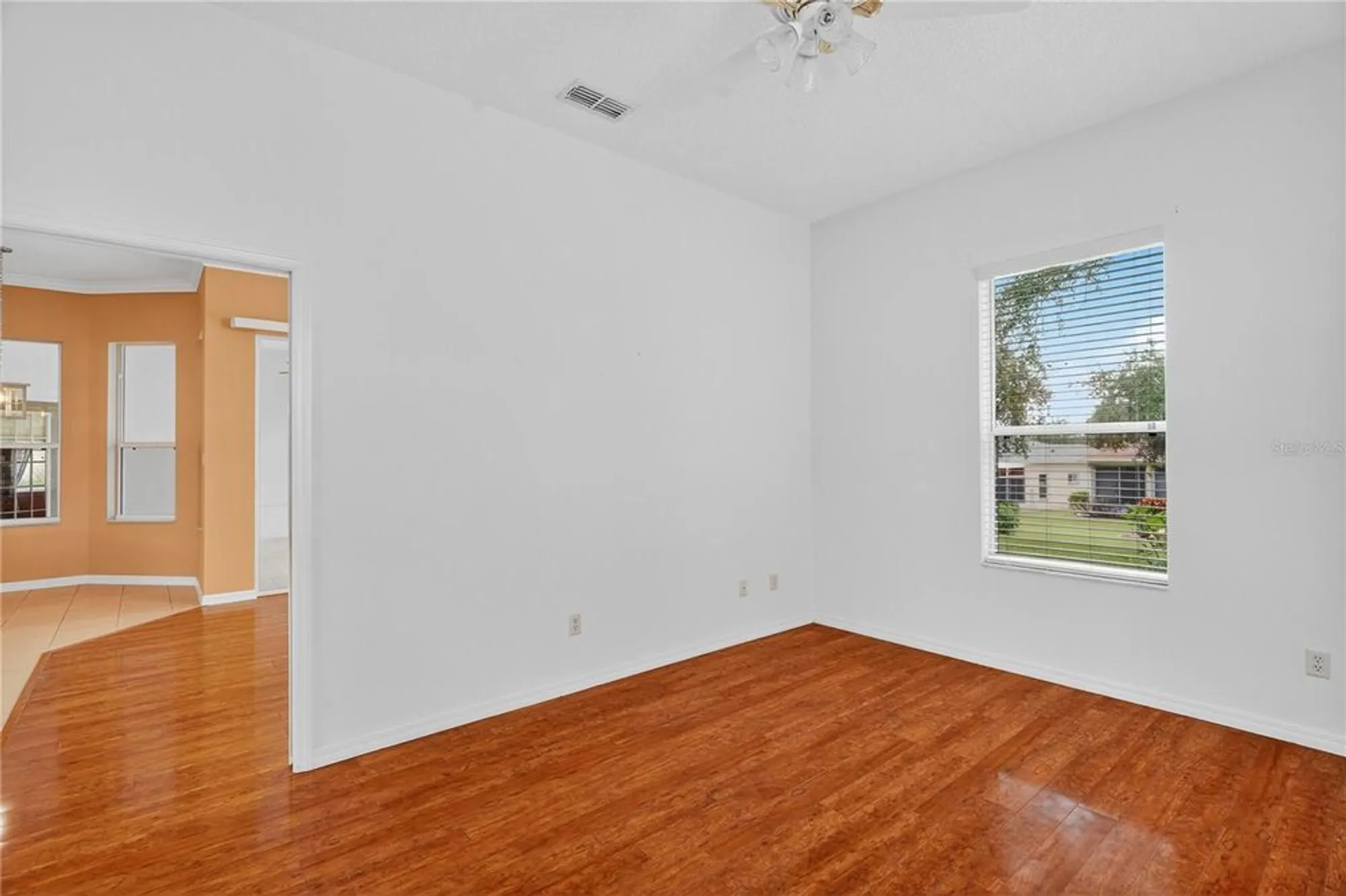 Property Slideshow image 27 of 34 | 24515 bocage way, Leesburg, FL, 34748