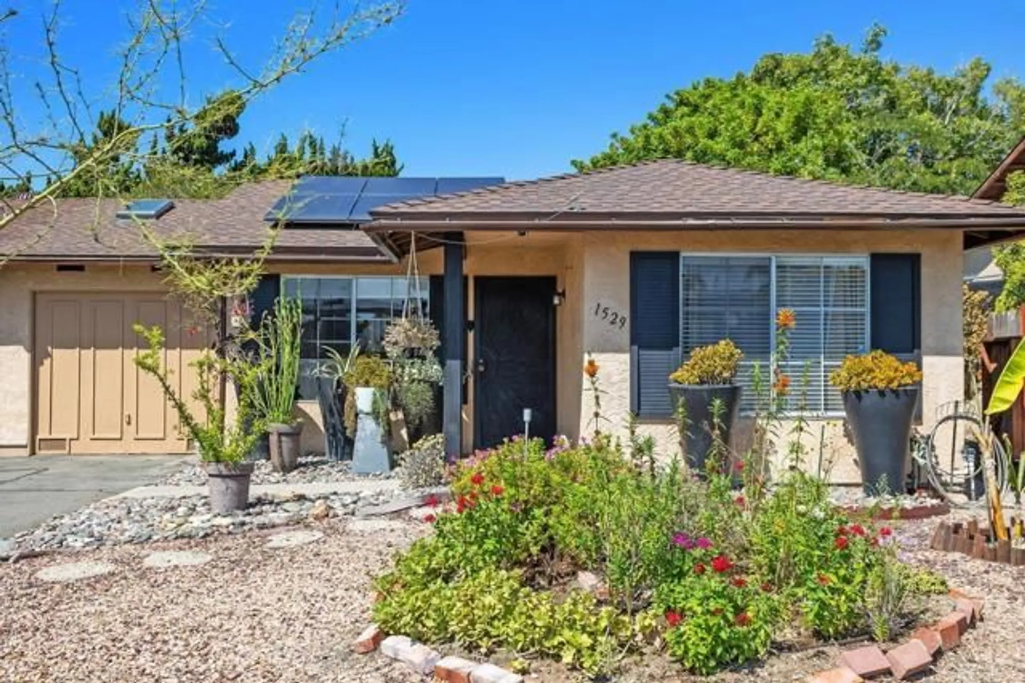 Property Slideshow image 4 of 43 | 1529 temple heights dr, Oceanside, CA, 92056