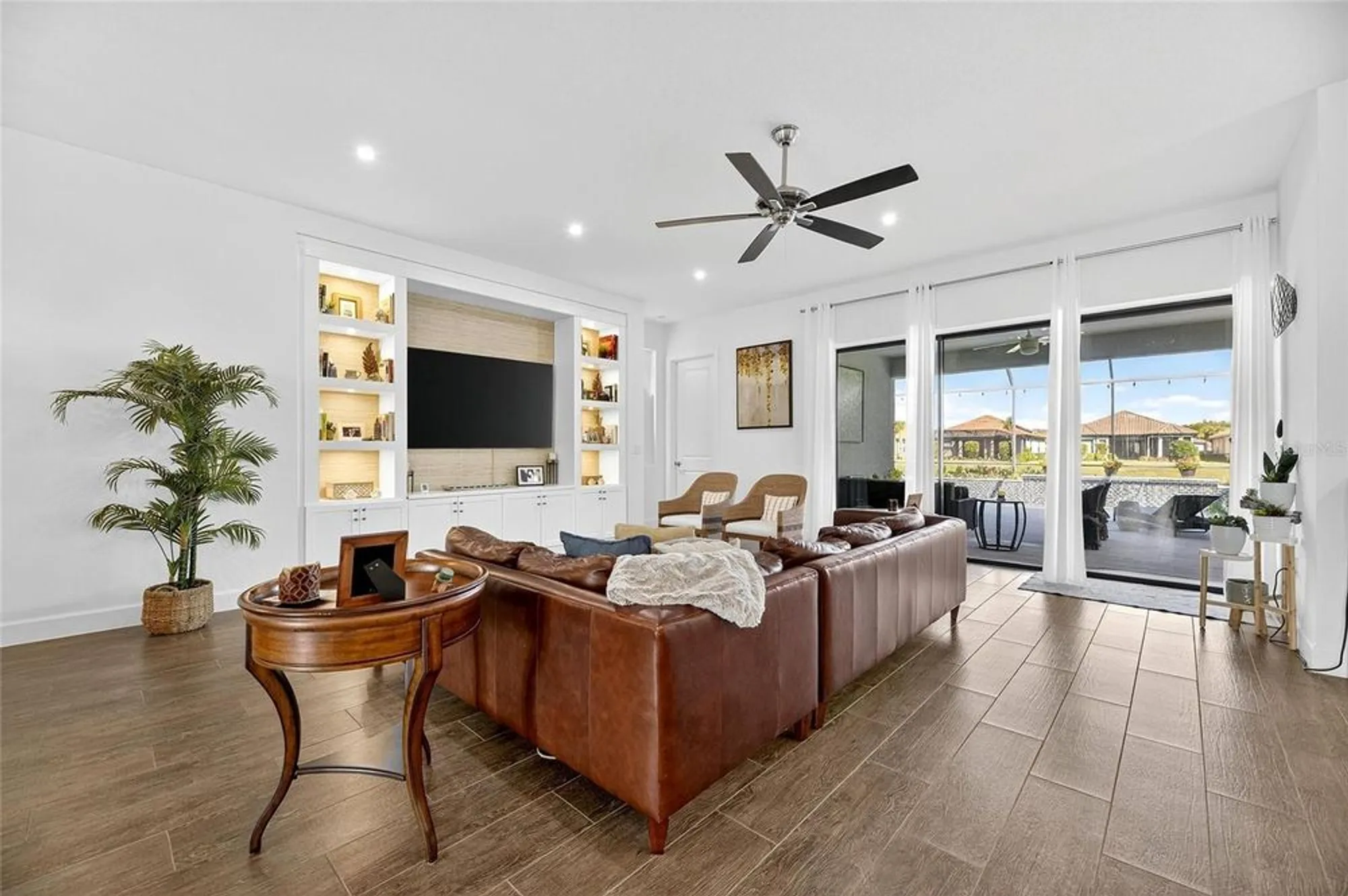 Property Slideshow image 50 of 99 | 11121 egeria dr, Odessa, FL, 33556
