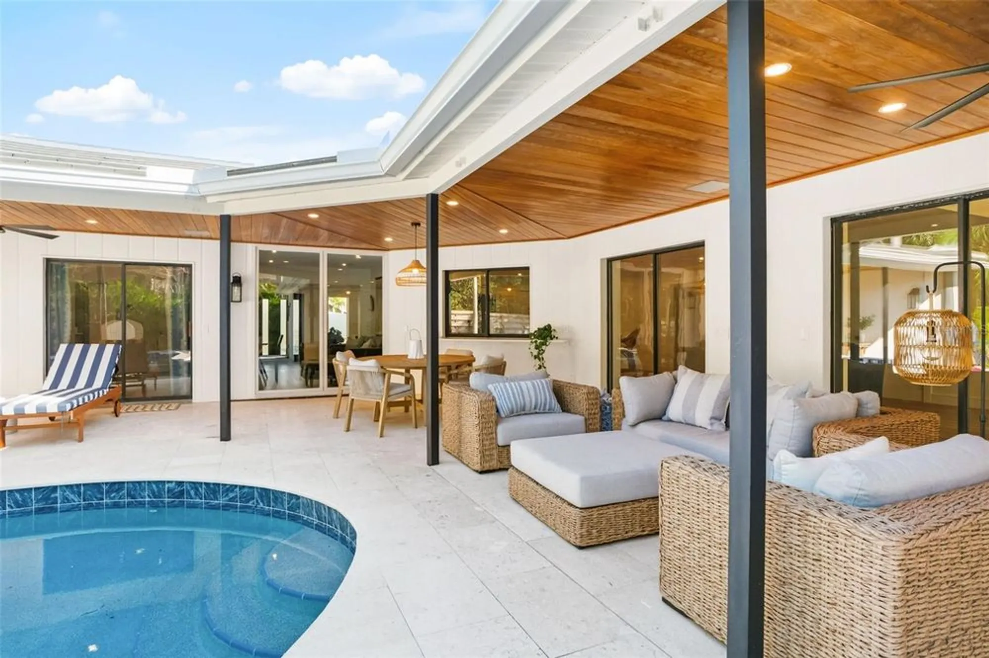 Property Slideshow image 47 of 66 | 1660 pine harrier cir, Sarasota, FL, 34231