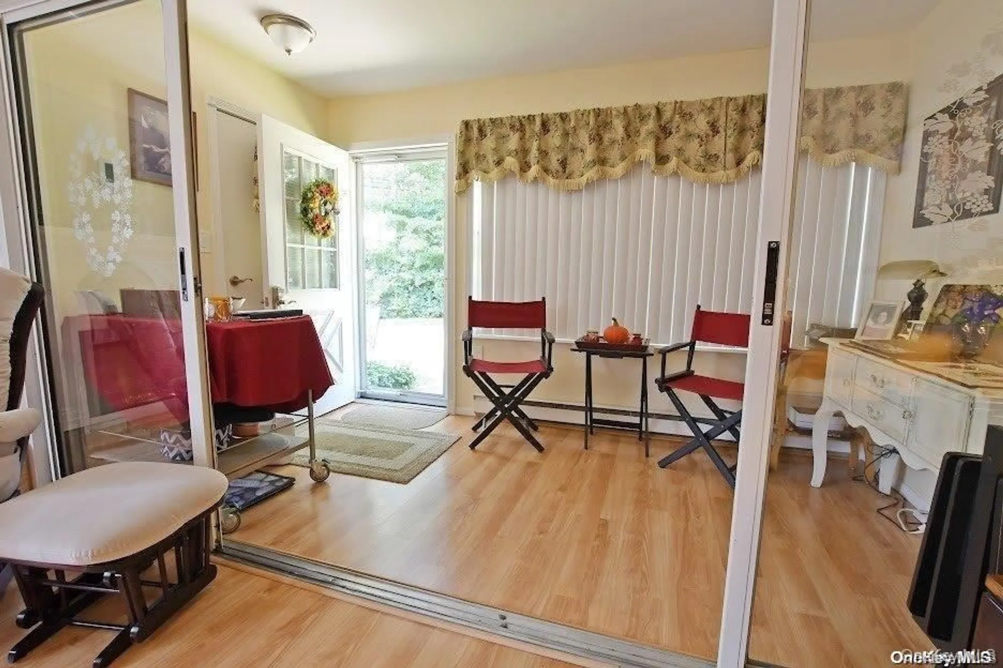 Property Slideshow image 4 of 30 | 419 weymouth ct unit f f, Ridge, NY, 11961