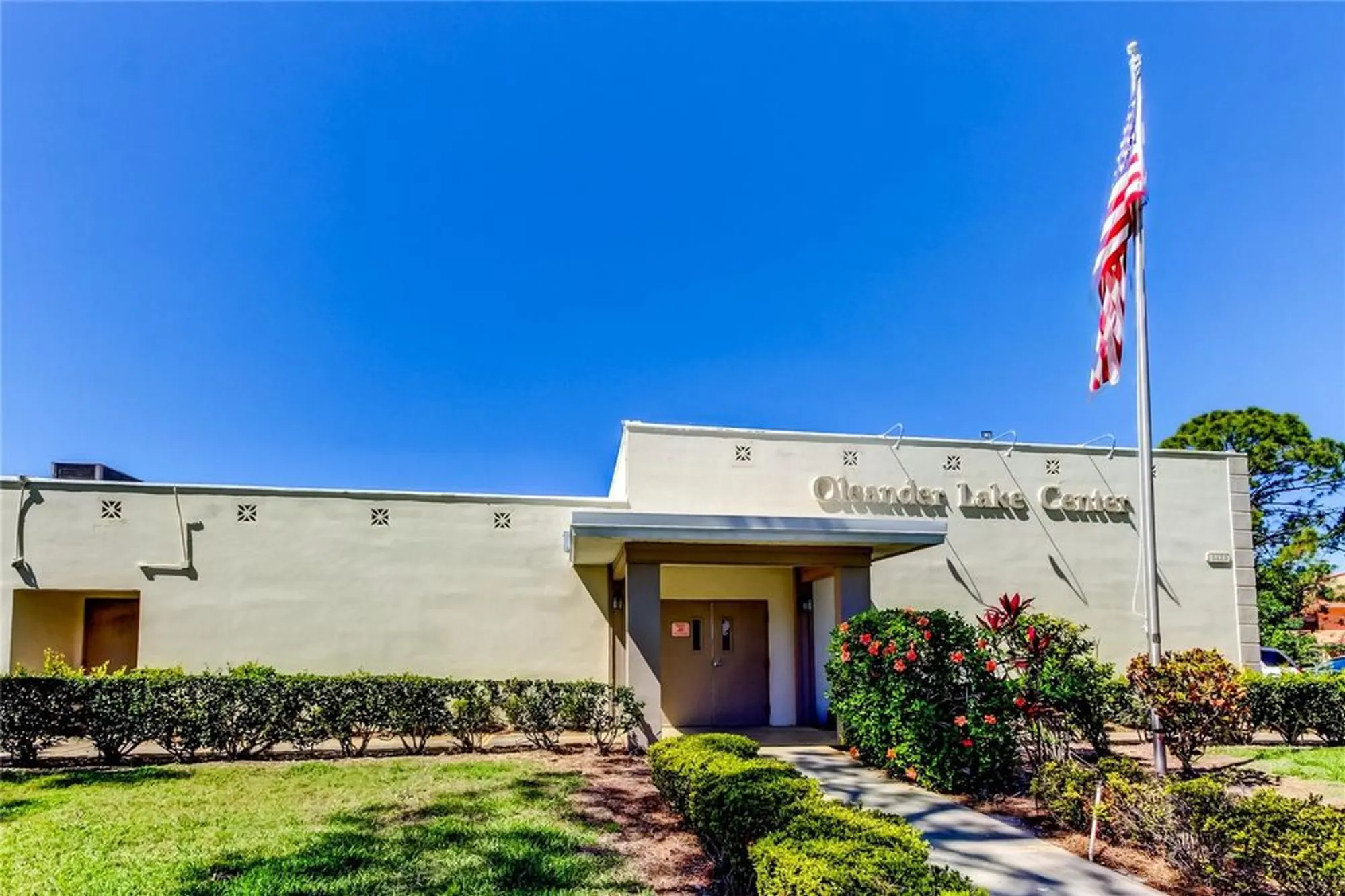 Property Slideshow image 46 of 50 | 5521 80th st n unit 315, Saint Petersburg, FL, 33709