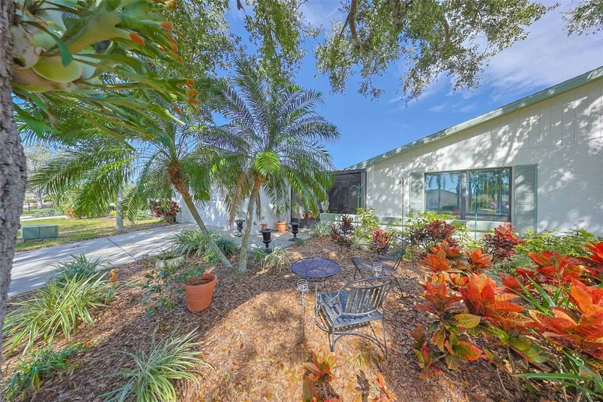 Property Slideshow image 8 of 69 | 1318 leland dr, Sun City Center, FL, 33573
