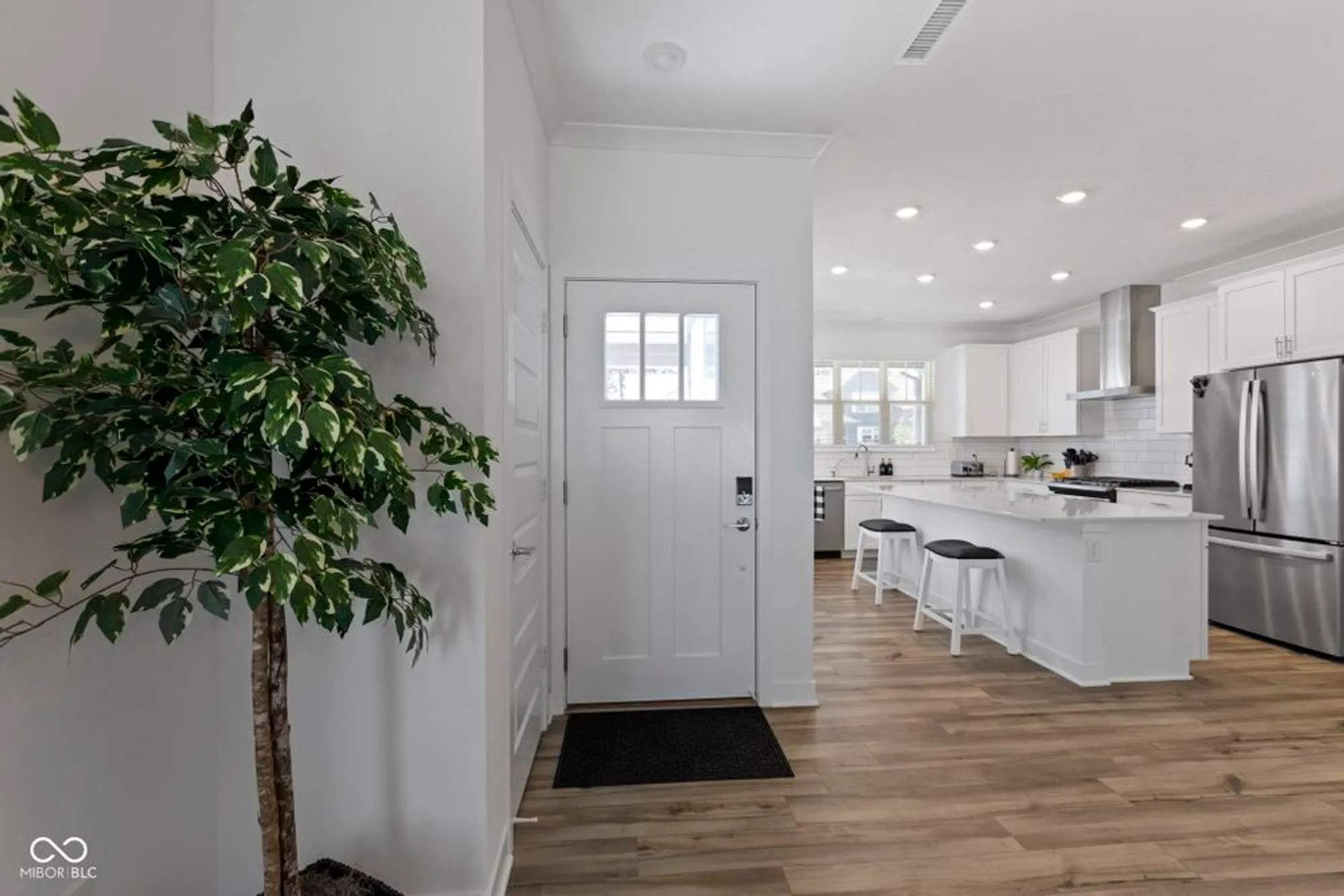 Property Slideshow image 5 of 40 | 335 ehrlich ln, Westfield, IN, 46074