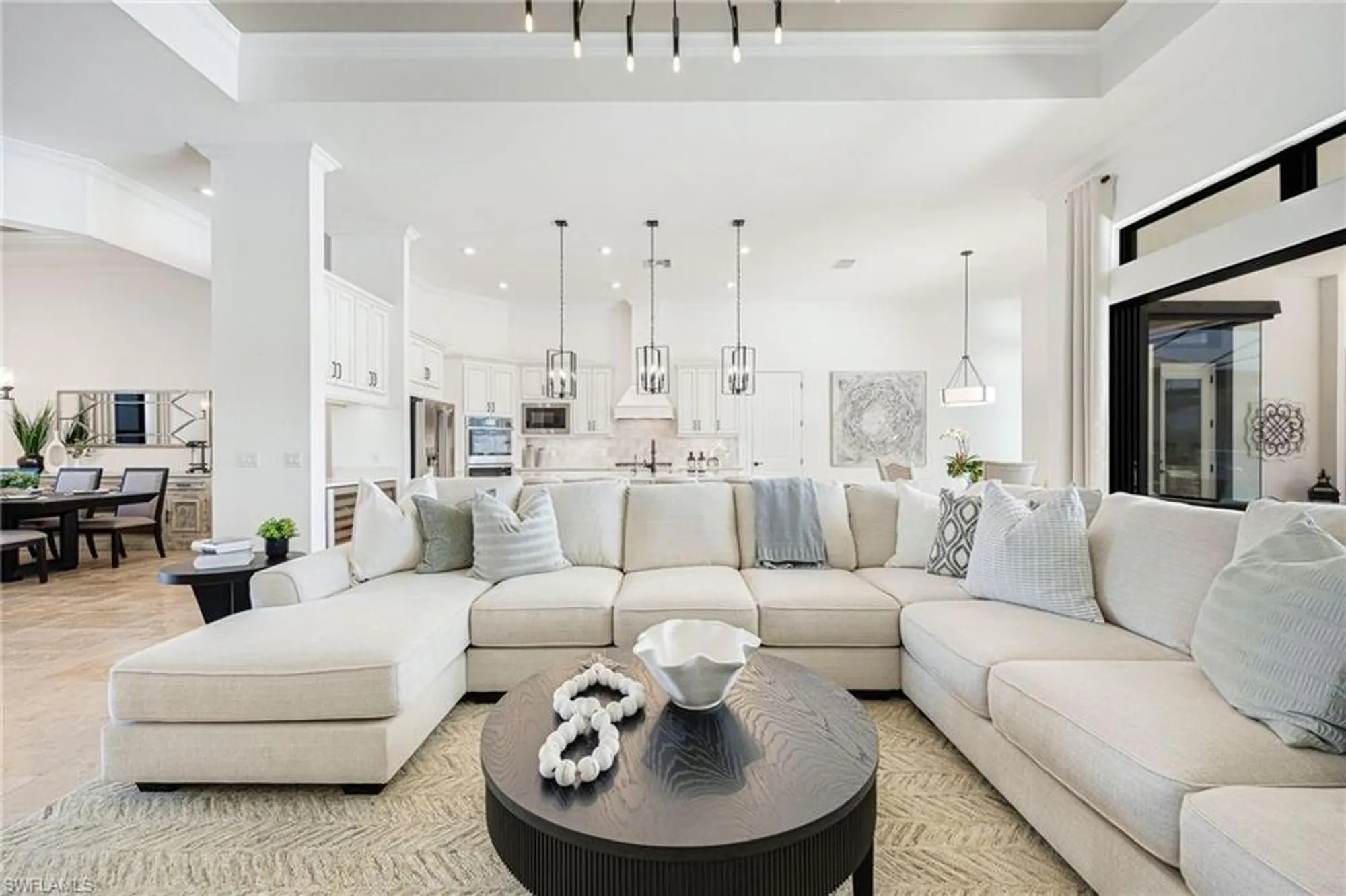 Property Slideshow image 10 of 48 | 11641 caleri ct, Fort Myers, FL, 33913