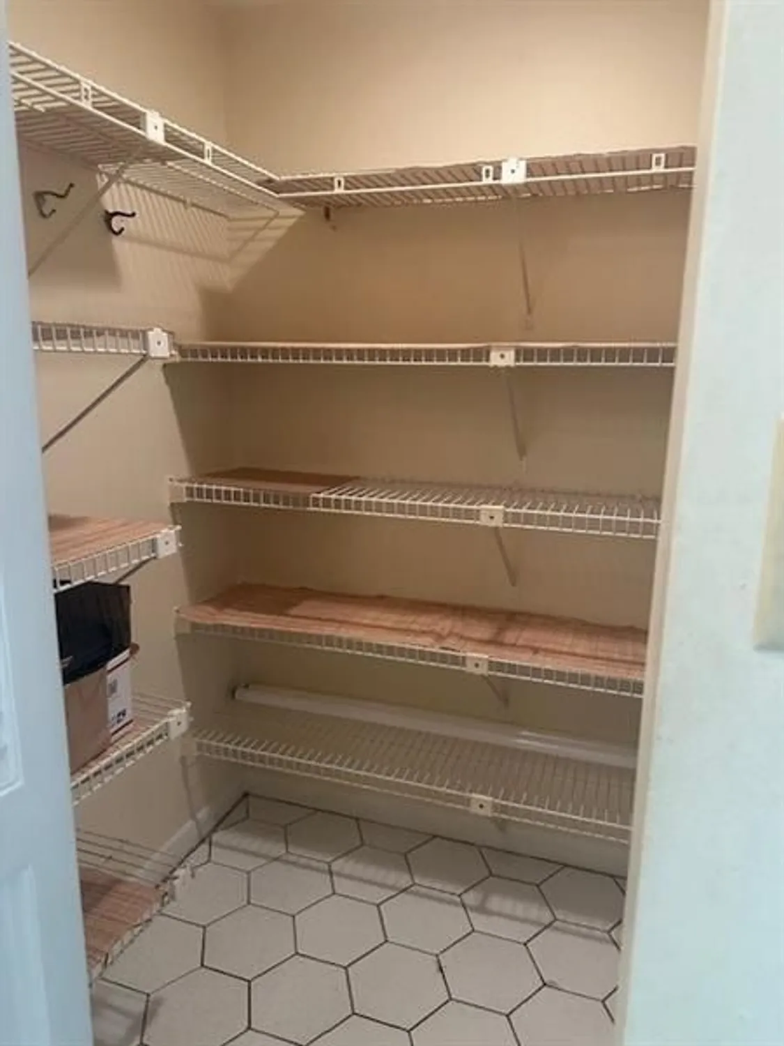 Property Slideshow image 7 of 22 | 8050 w mcnab rd 210, Tamarac, FL, 33321