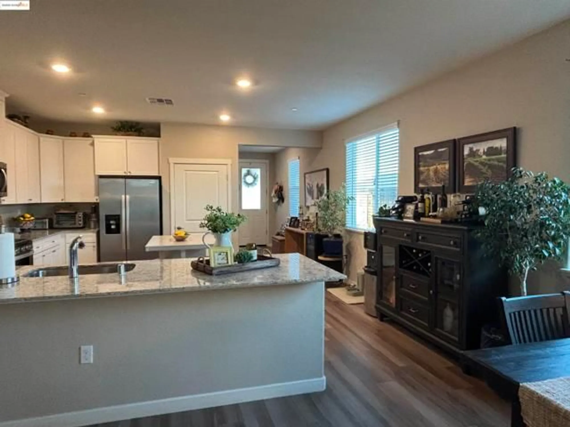 Property Slideshow image 7 of 45 | 2107 lavender pl, Rio Vista, CA, 94571