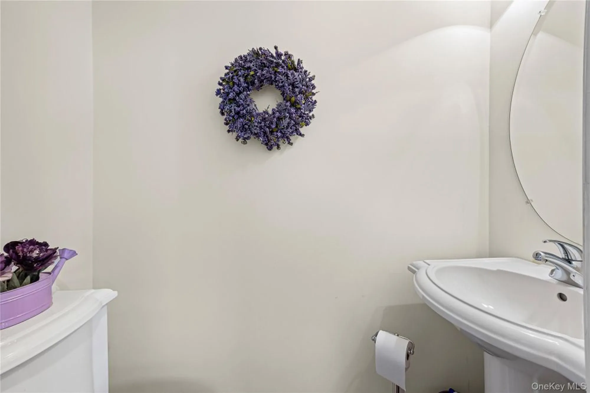 Property Slideshow image 28 of 32 | 48 avery ln, Miller Place, NY, 11764