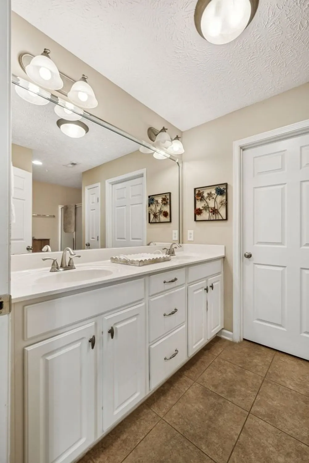 Property Slideshow image 36 of 47 | 145 plymouth dr, Lebanon, TN, 37087