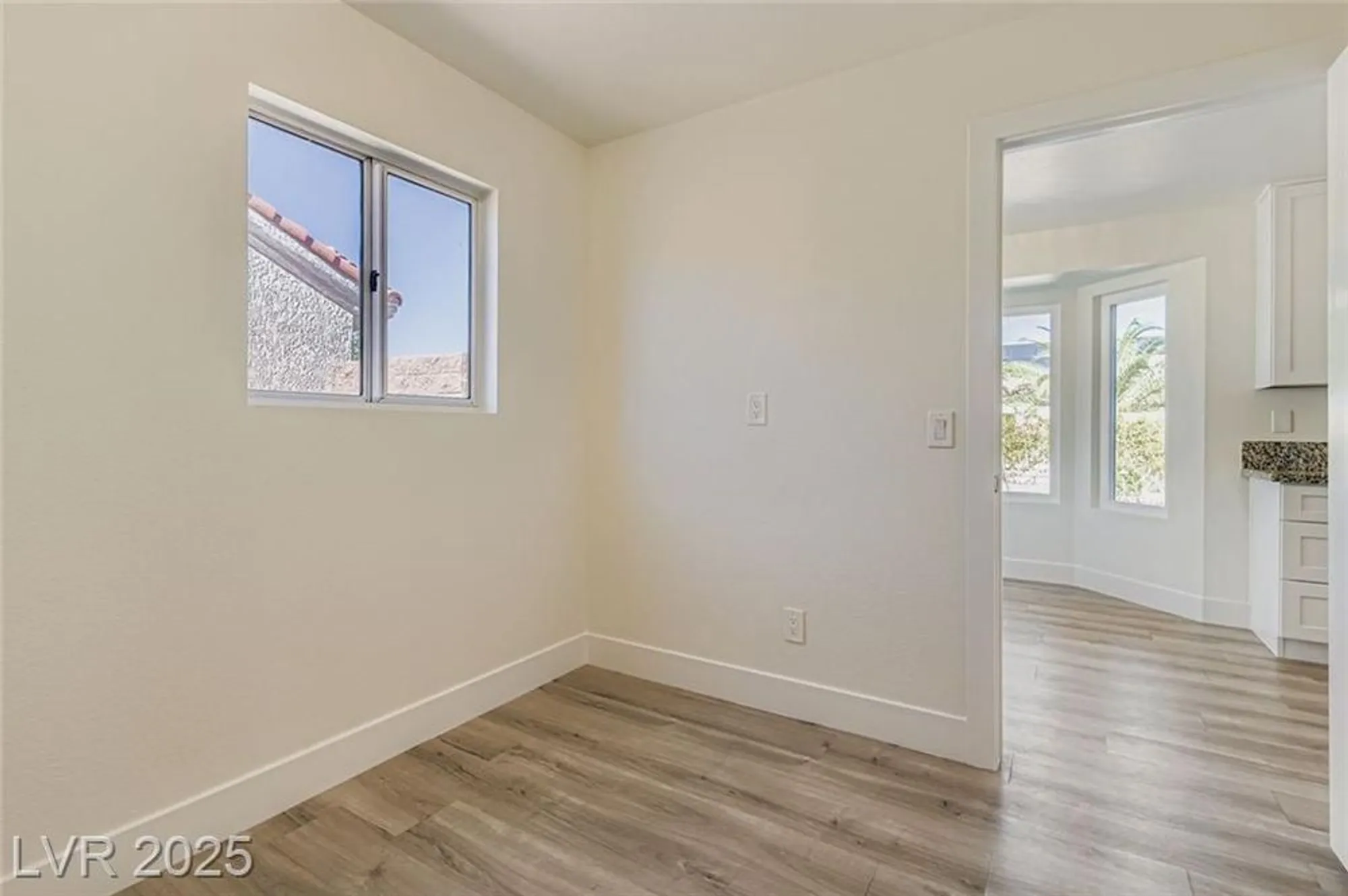 Property Slideshow image 22 of 28 | 9032 marble dr, Las Vegas, NV, 89134