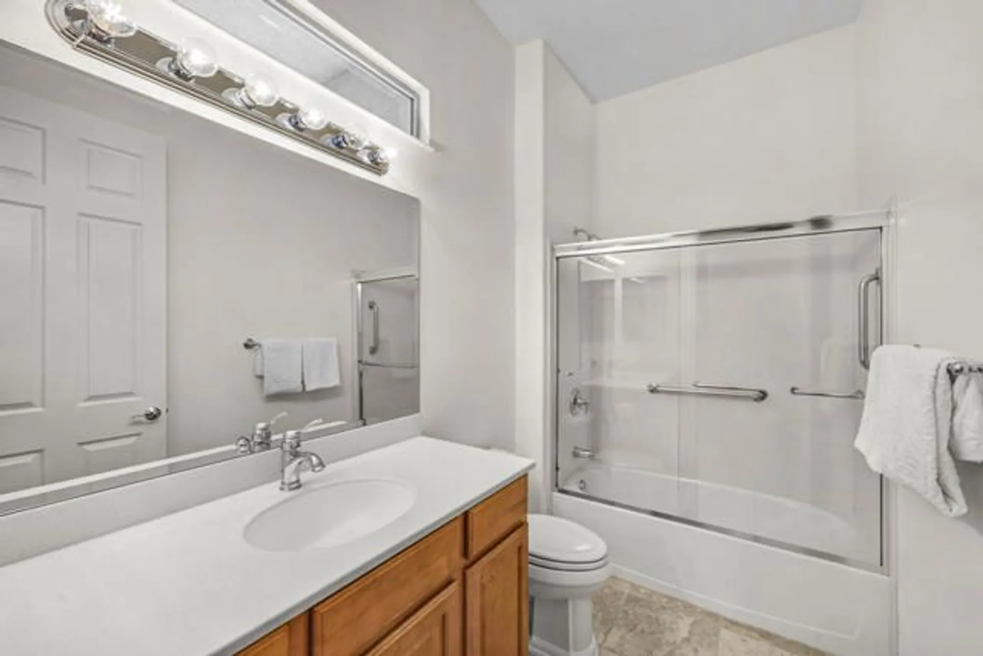 Property Slideshow image 22 of 44 | 40125 calle ebano, Indio, CA, 92203