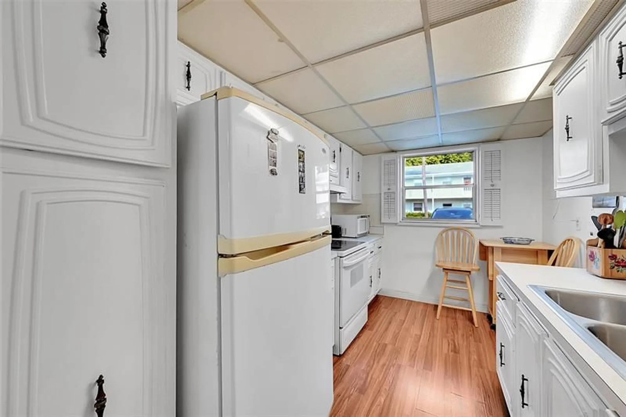 Property Slideshow image 13 of 68 | 2340 sw 22nd ave apt 303, Delray Beach, FL, 33445