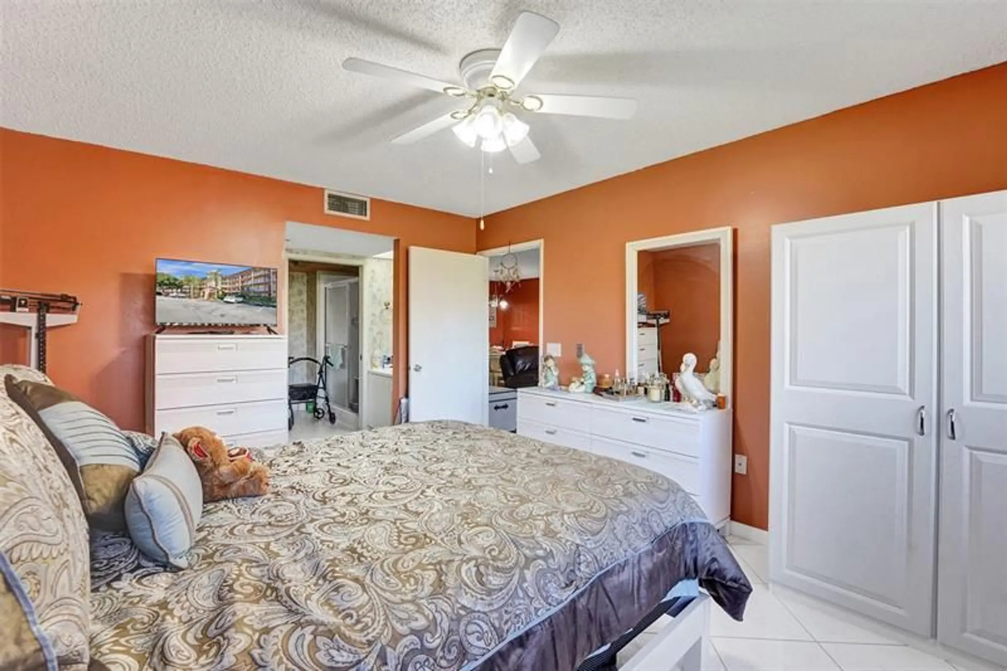 Property Slideshow image 21 of 30 | 901 sw 138th ave 403c, Pembroke Pines, FL, 33027