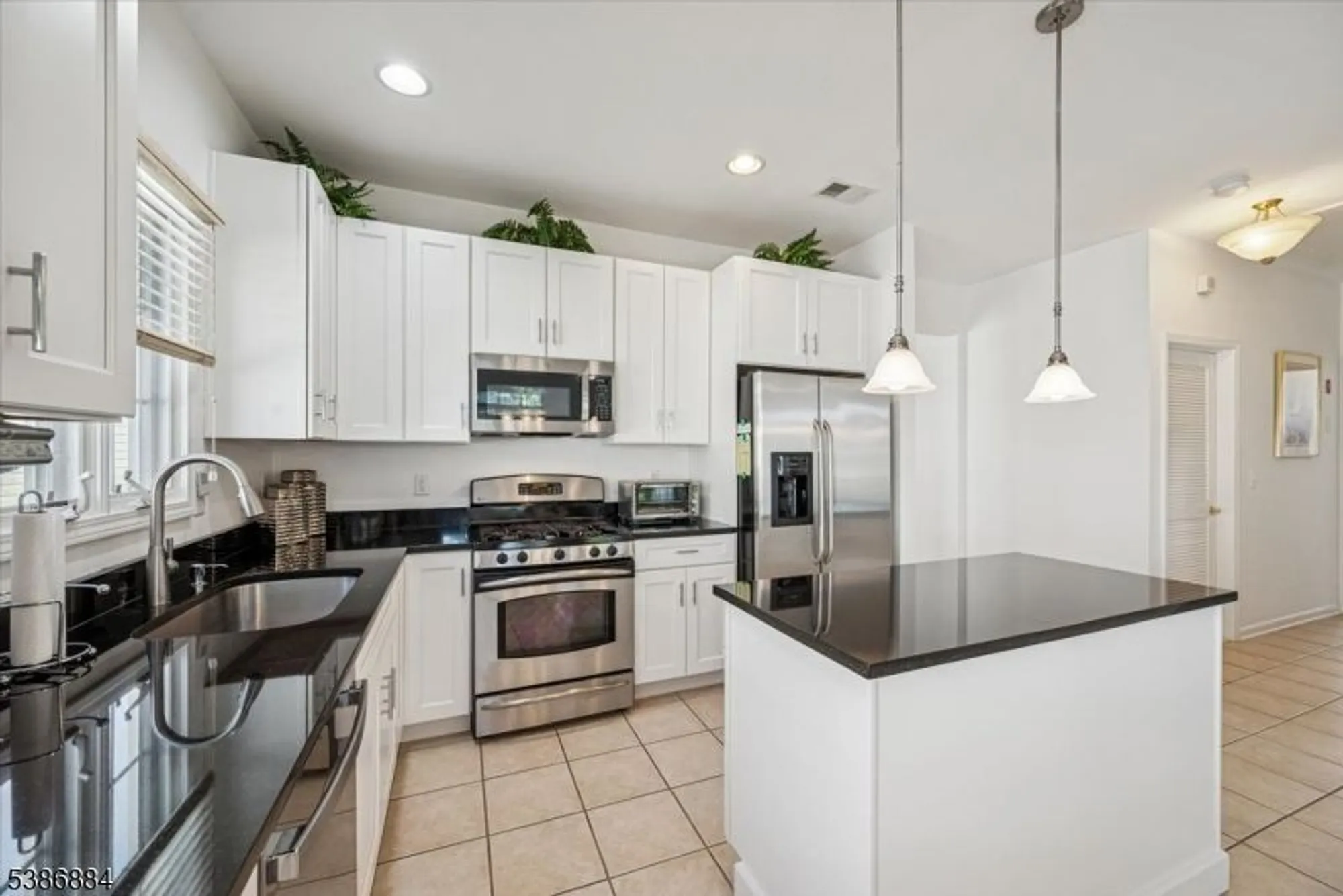 Property Slideshow image 17 of 35 | 15 republic row, Somerset, NJ, 08873