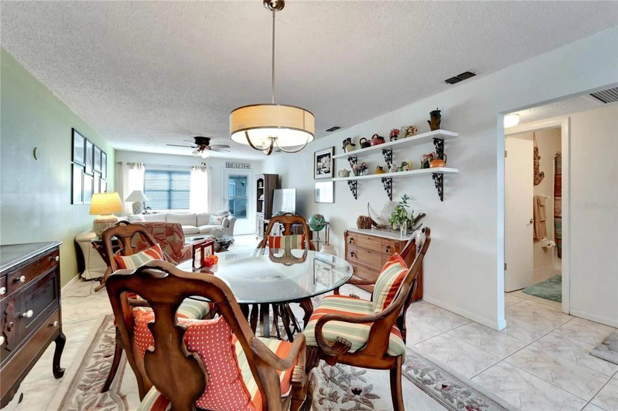 Property Slideshow image 13 of 54 | 5286 81st st n apt 4, St Petersburg, FL, 33709