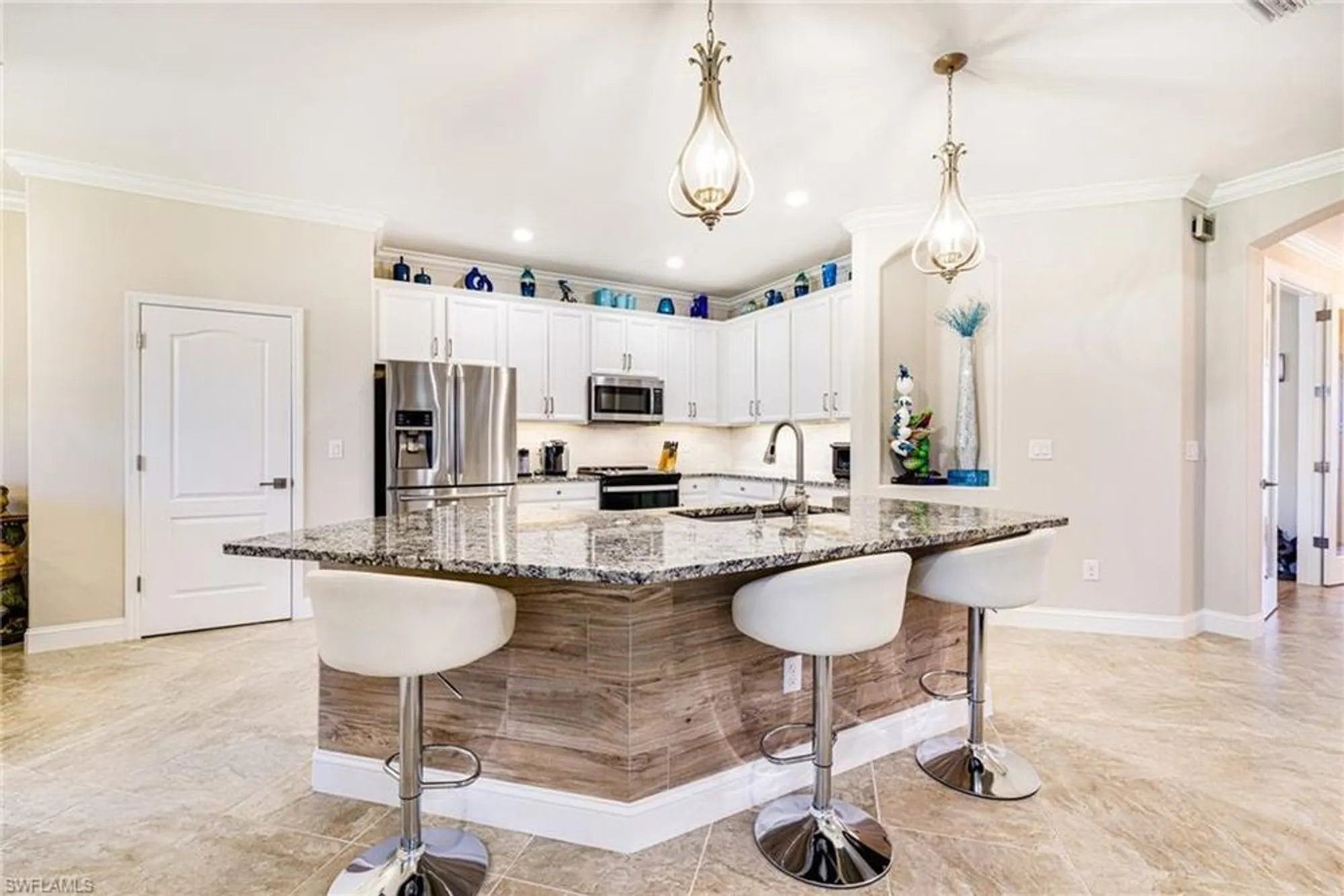 Property Slideshow image 10 of 49 | 19197 elston way, Estero, FL, 33928
