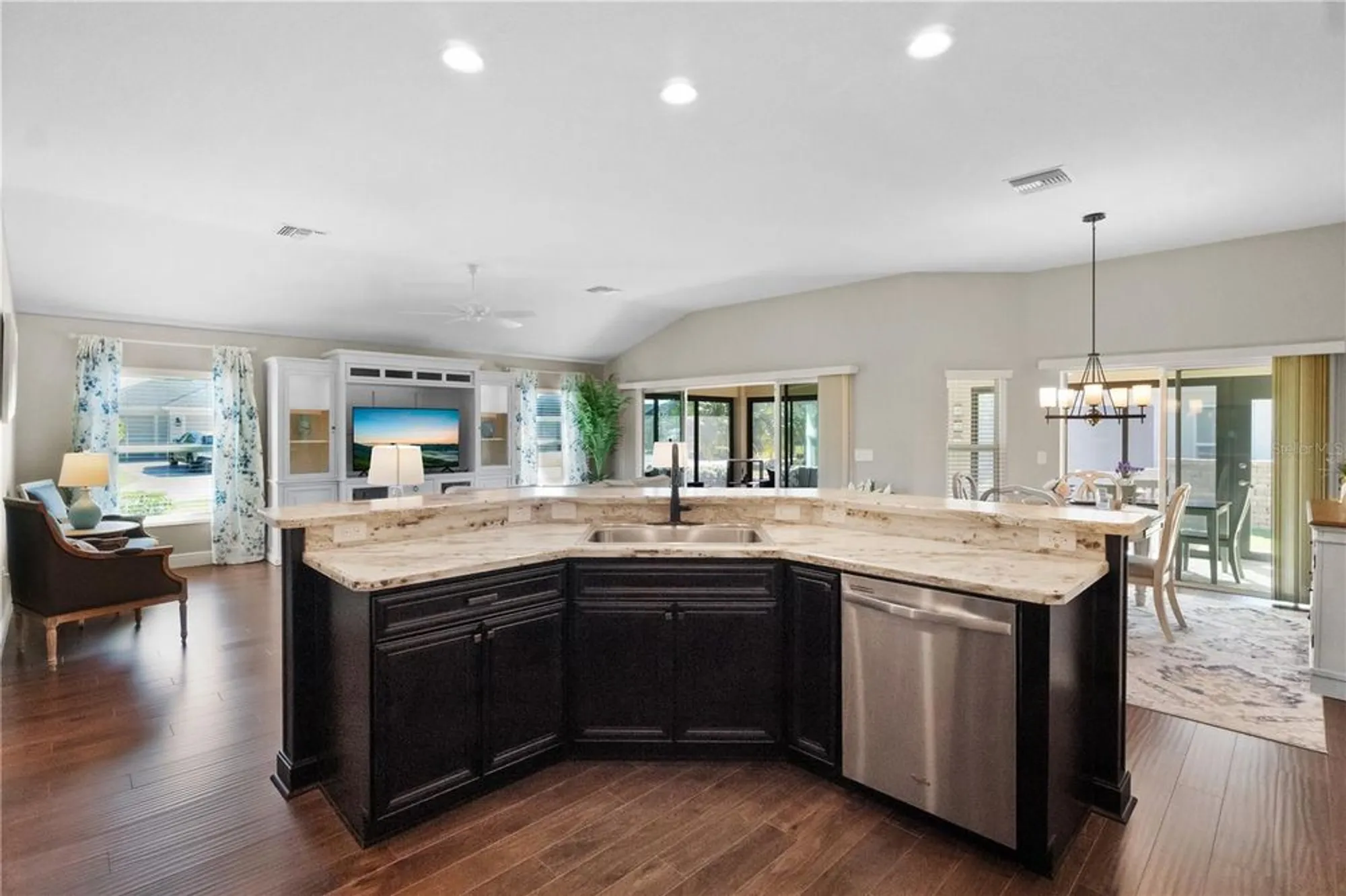 Property Slideshow image 20 of 42 | 1096 stradinger st, The Villages, FL, 32163