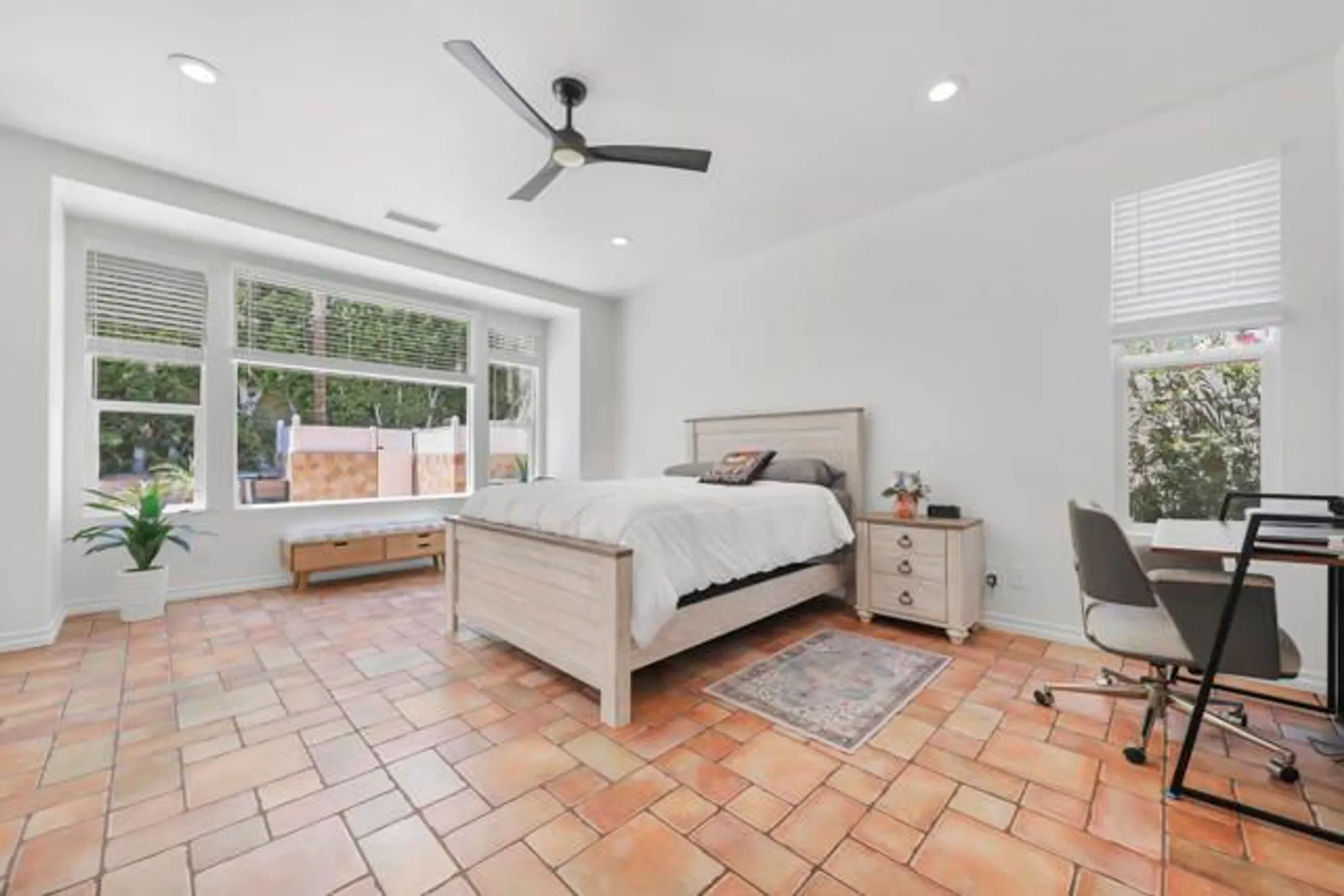 Property Slideshow image 19 of 40 | 60755 living stone dr, La Quinta, CA, 92253