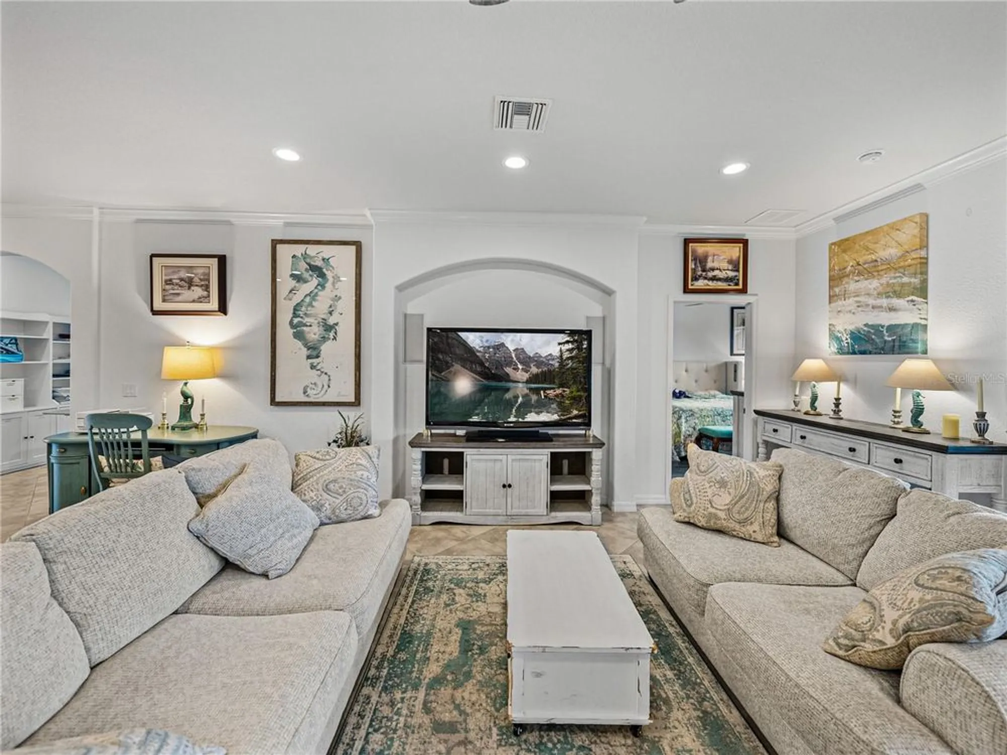 Property Slideshow image 6 of 95 | 4240 dunmore dr, Lake Wales, FL, 33859