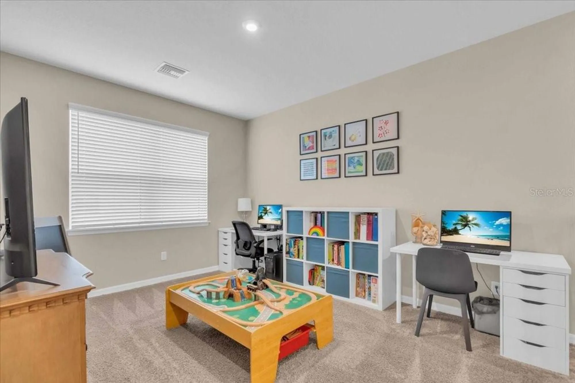 Property Slideshow image 30 of 54 | 5540 summit gln, Bradenton, FL, 34203